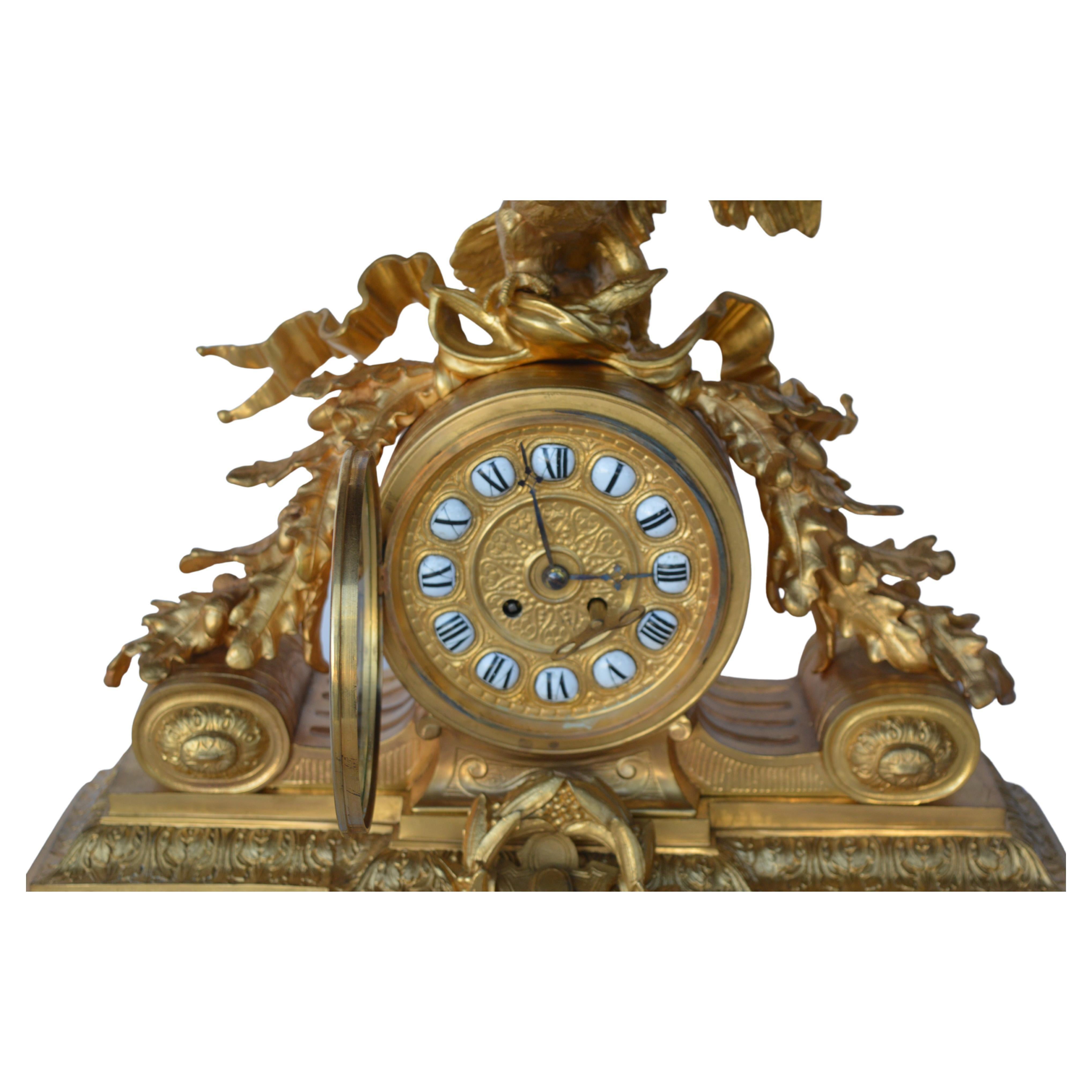 French 19th Century Bronze Gold Plated Clock In Good Condition For Sale In Los Angeles, CA