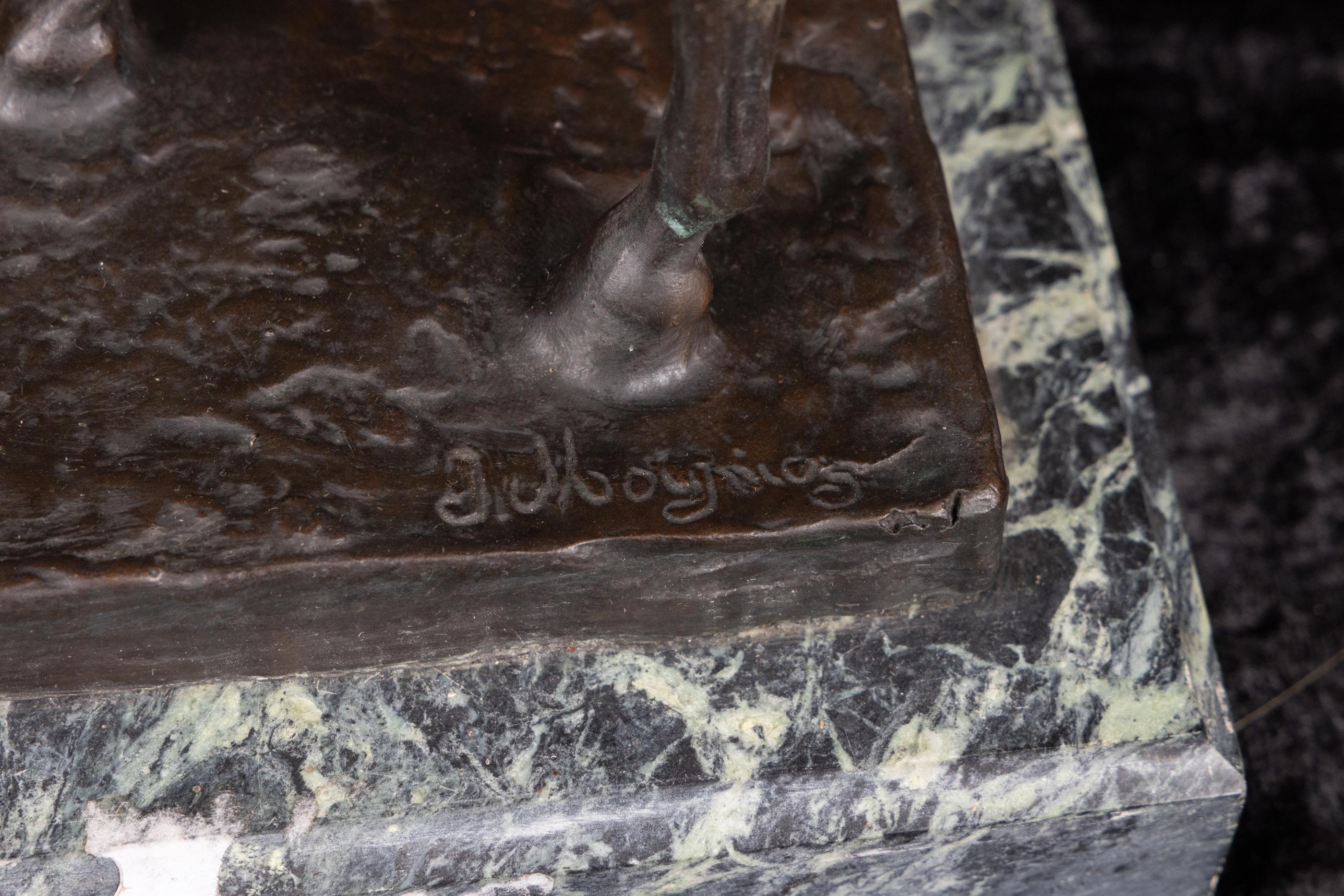 French 19th Century Bronze Horse, Signed J. Moigniez, Mounted on Marble Base For Sale 1