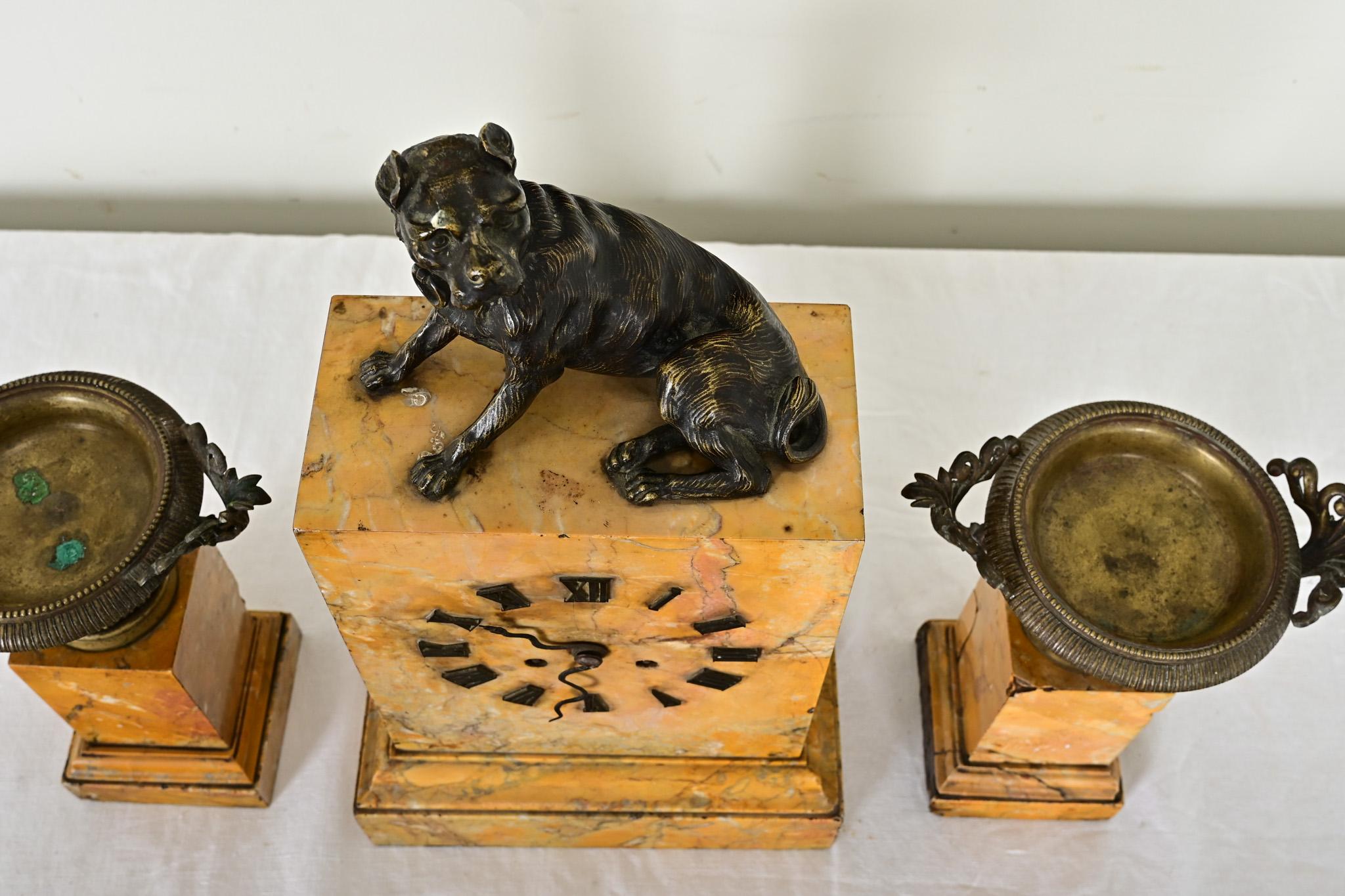 French 19th Century Bronze & Marble Mantel Clock Set For Sale 6
