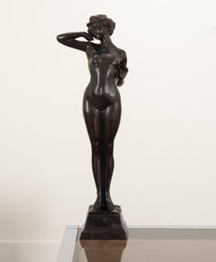 Statue de nu en bronze du 19ème siècle