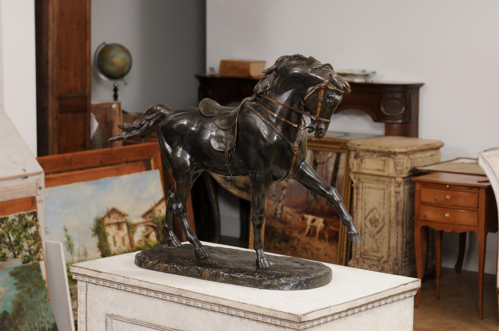 French 19th Century Bronze Sculpture Depicting a Horse with Left Leg Raised In Good Condition In Atlanta, GA