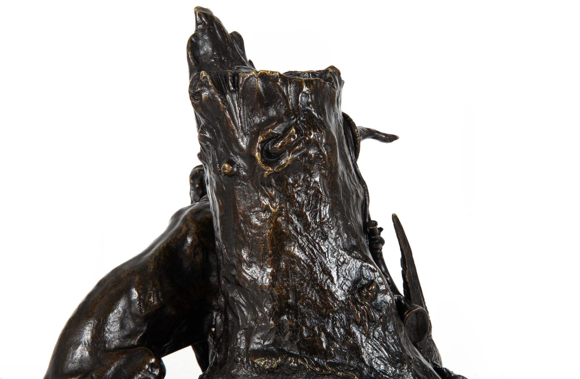 French 19th Century Bronze Sculpture “Gardant du Gibier” by Pierre-Jules Mêne For Sale 15