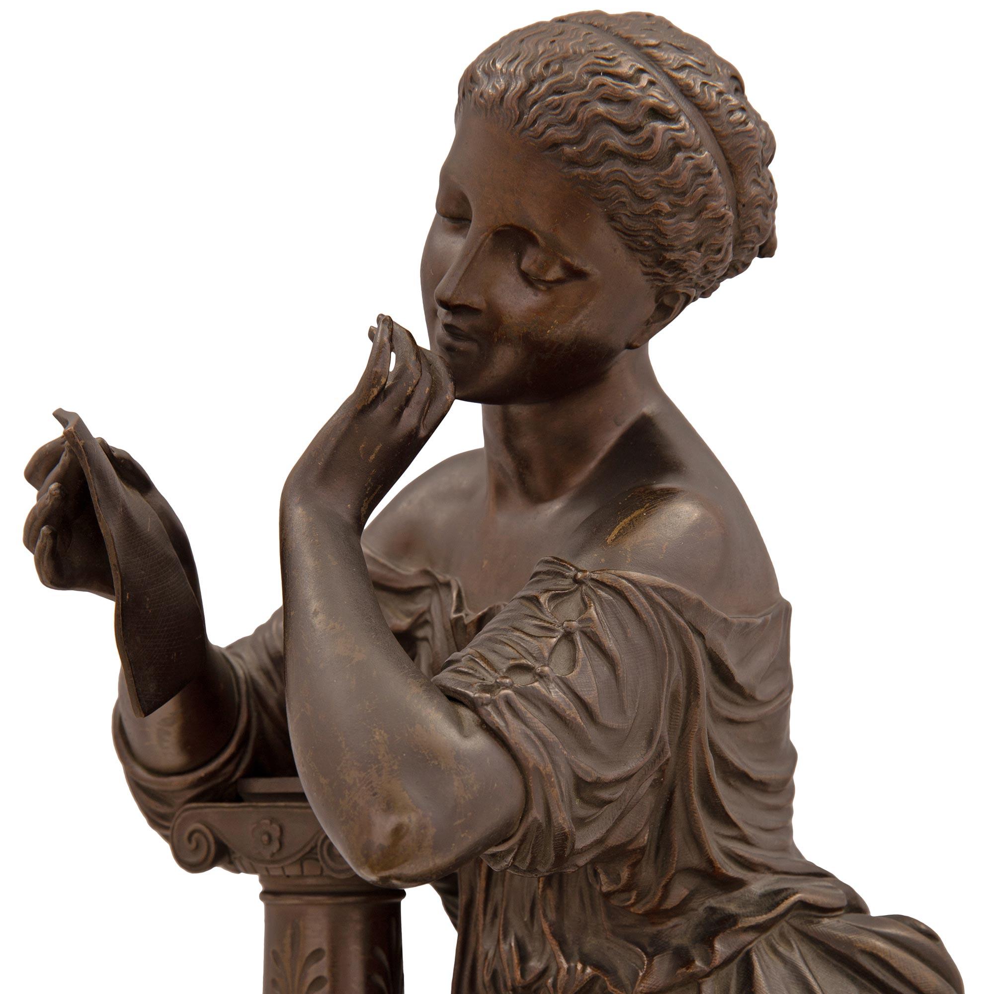 Patinato Statua di bronzo francese del XIX secolo, firmata H. H. Dumaige in vendita