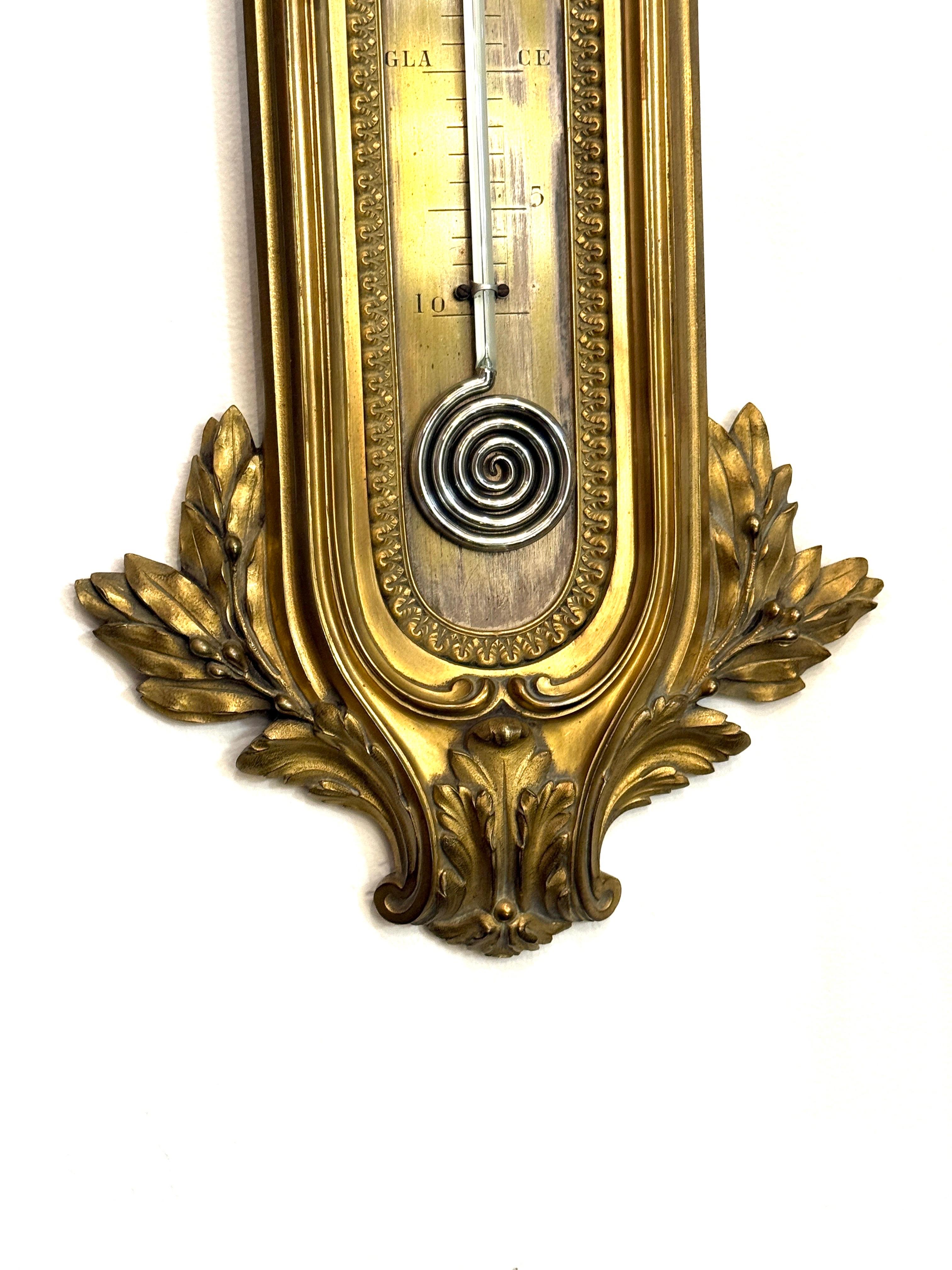 Thermomètre mural en bronze du XIXe siècle attribué à François Linke en vente 7