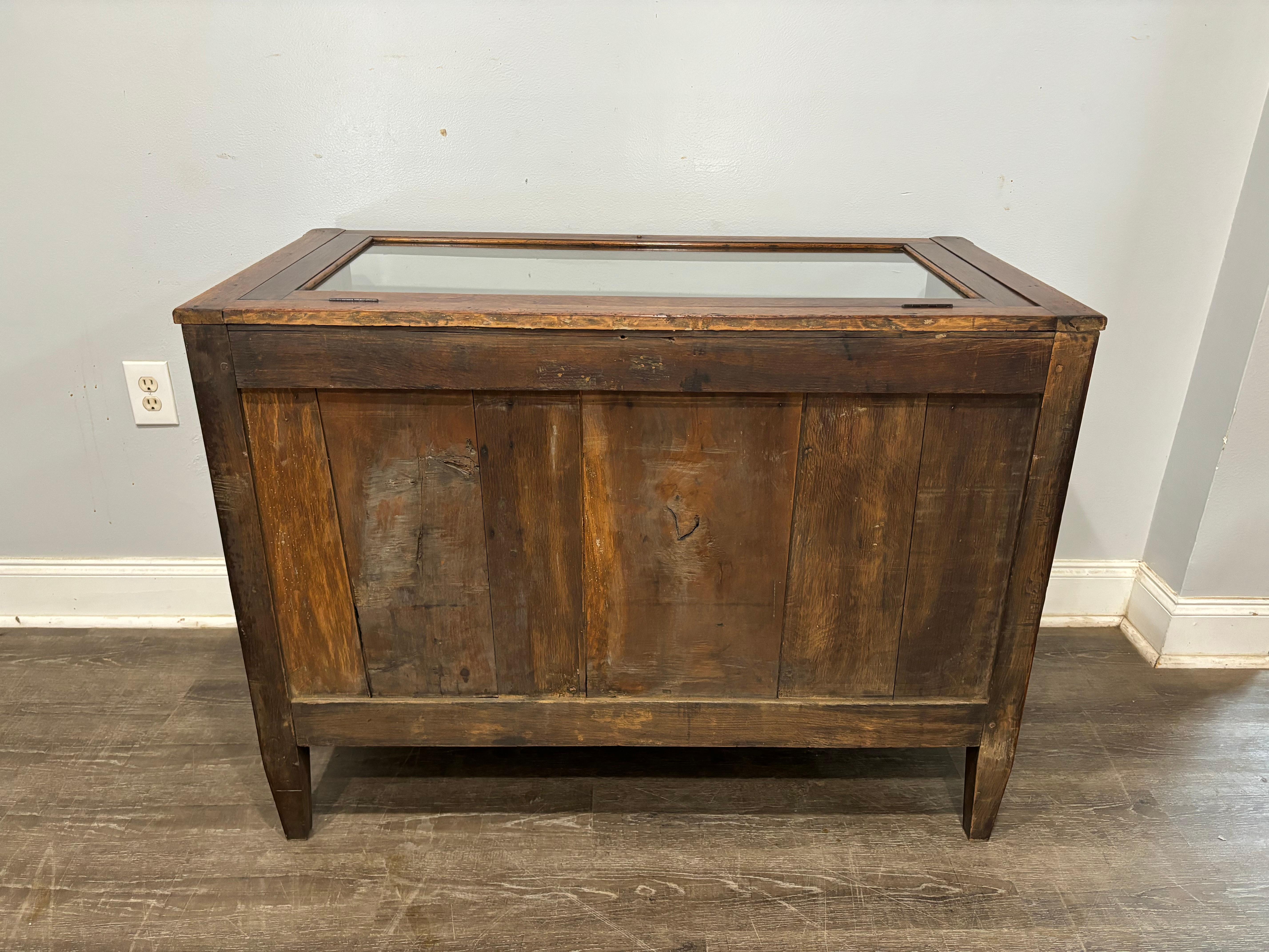 French 19th Century Buffet Vitrine For Sale 5