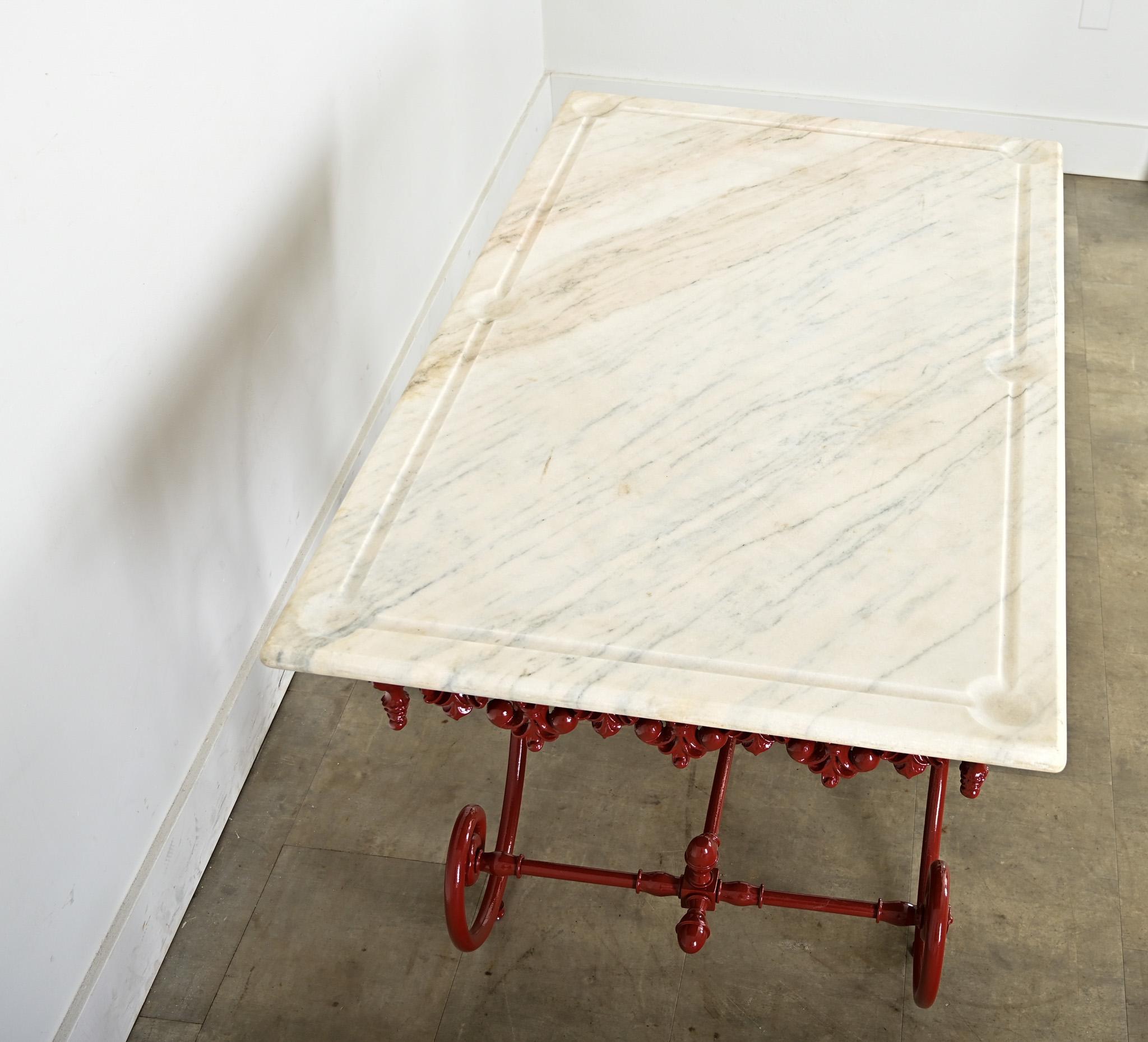 Français Table de présentation de boucherie française du 19ème siècle en vente