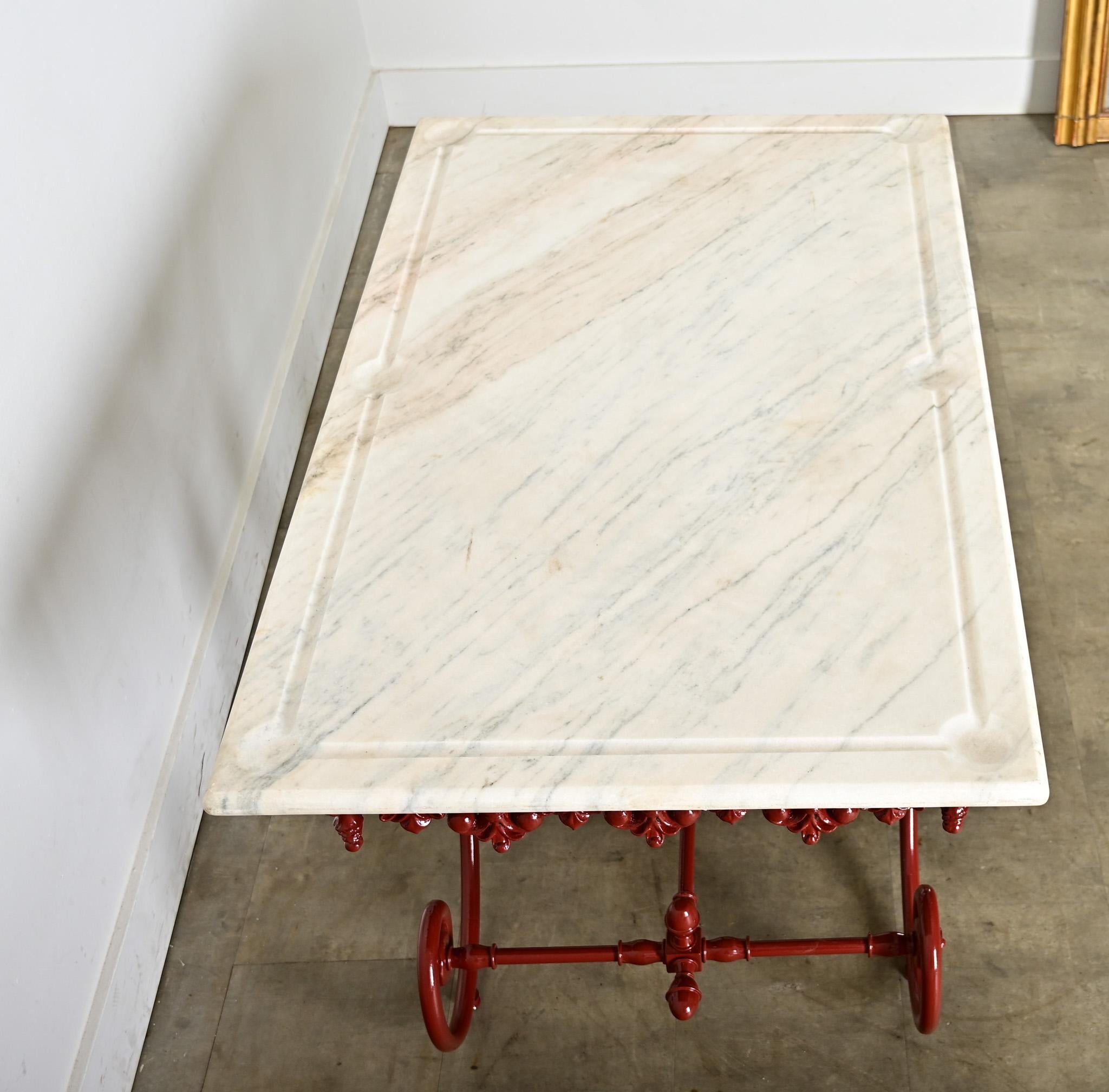 Moulage Table de présentation de boucherie française du 19ème siècle en vente