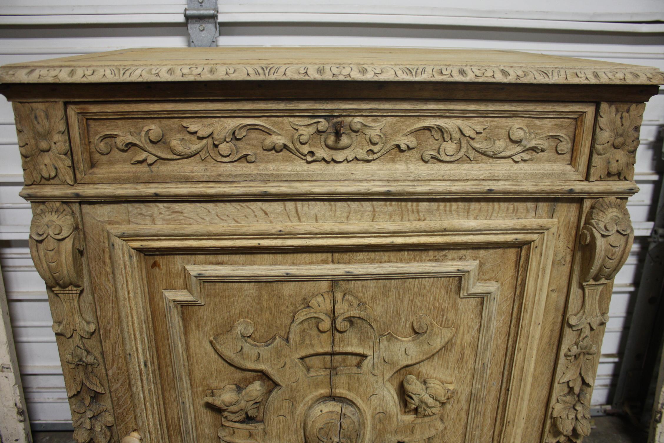 French 19th Century Cabinet Confiturier In Good Condition For Sale In Stockbridge, GA
