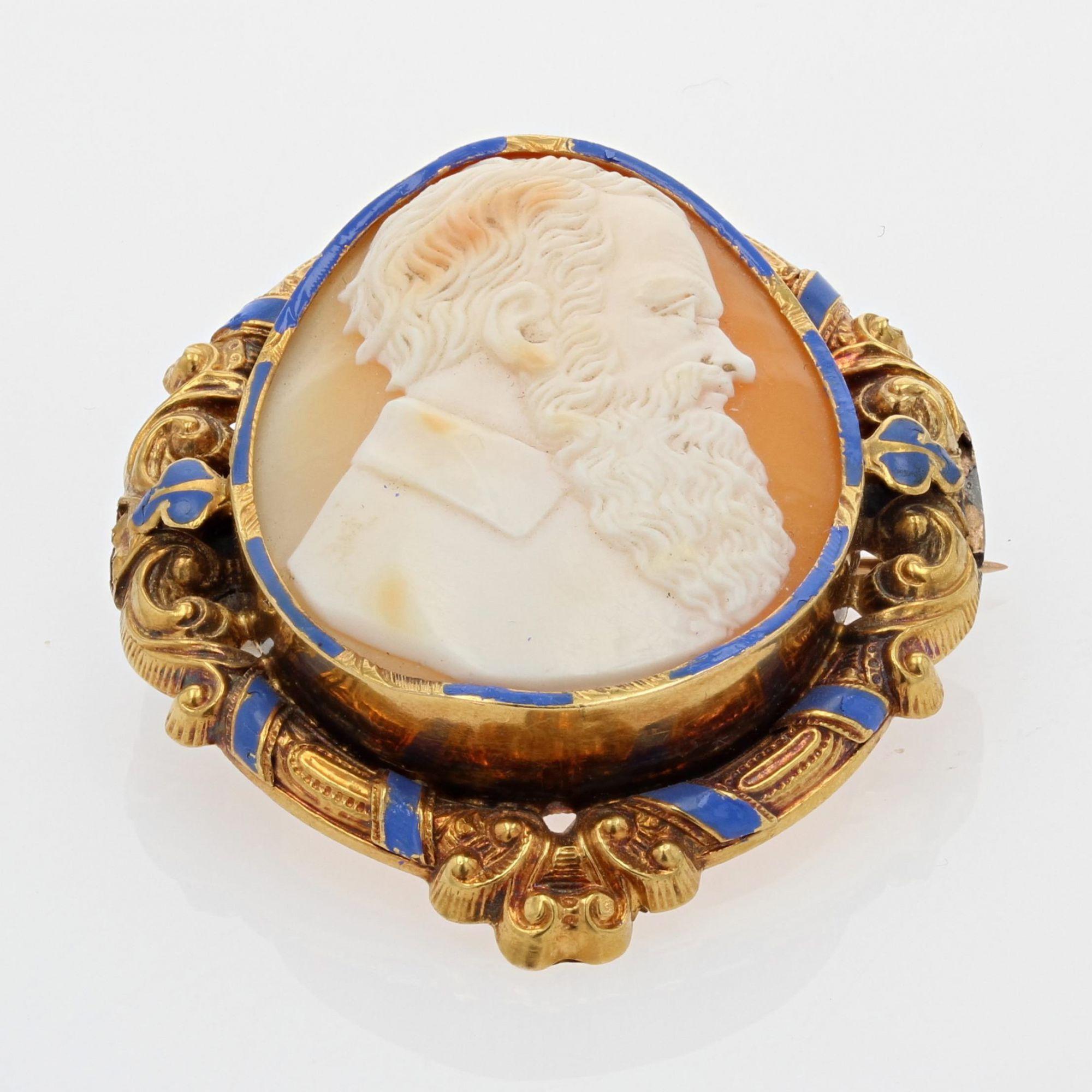 Franzsisch 19. Jahrhundert Kamee-Emaille 18 Karat Gelbgold Brosche Ohrringe Set im Angebot 2