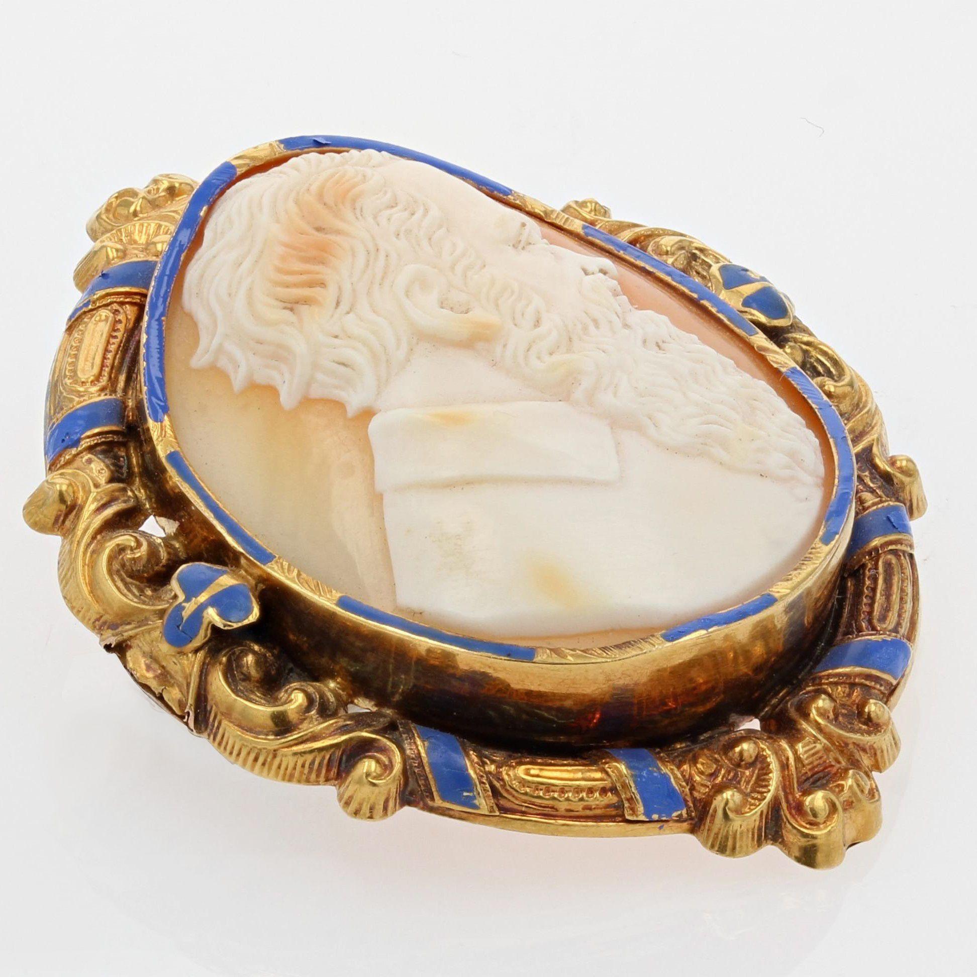French 19th Century Cameo Enamel 18 Karat Yellow Gold Brooch Earrings Set For Sale 3