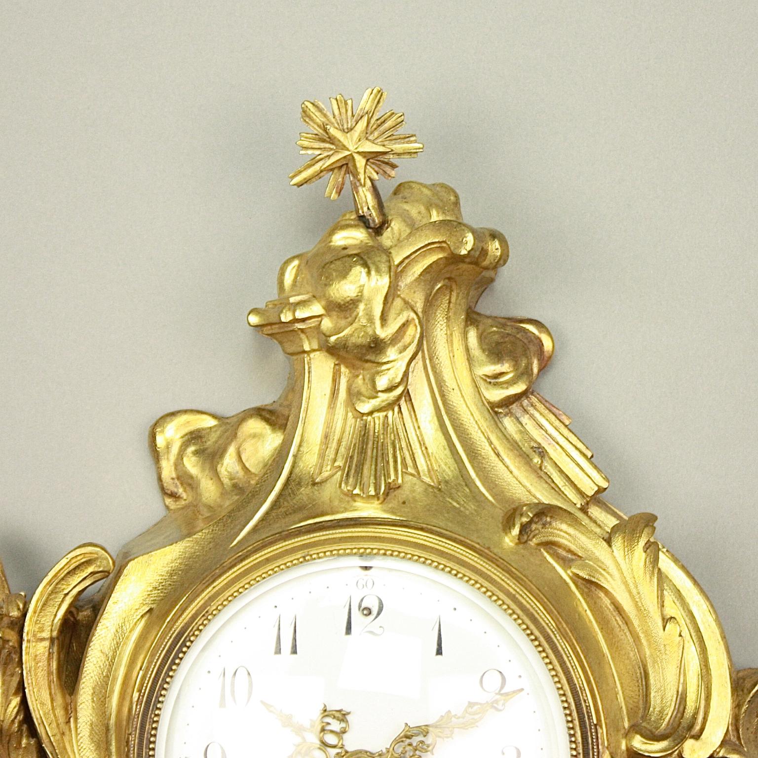 French 19th Century Louis XV Gilt Bronze Amor Cartel Clock, Manner of Caffieri (Französisch)