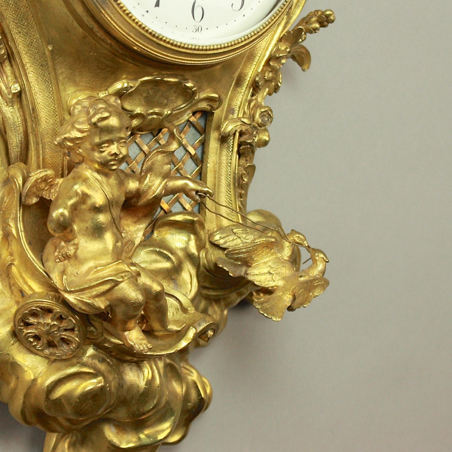 French 19th Century Louis XV Gilt Bronze Amor Cartel Clock, Manner of Caffieri (19. Jahrhundert)
