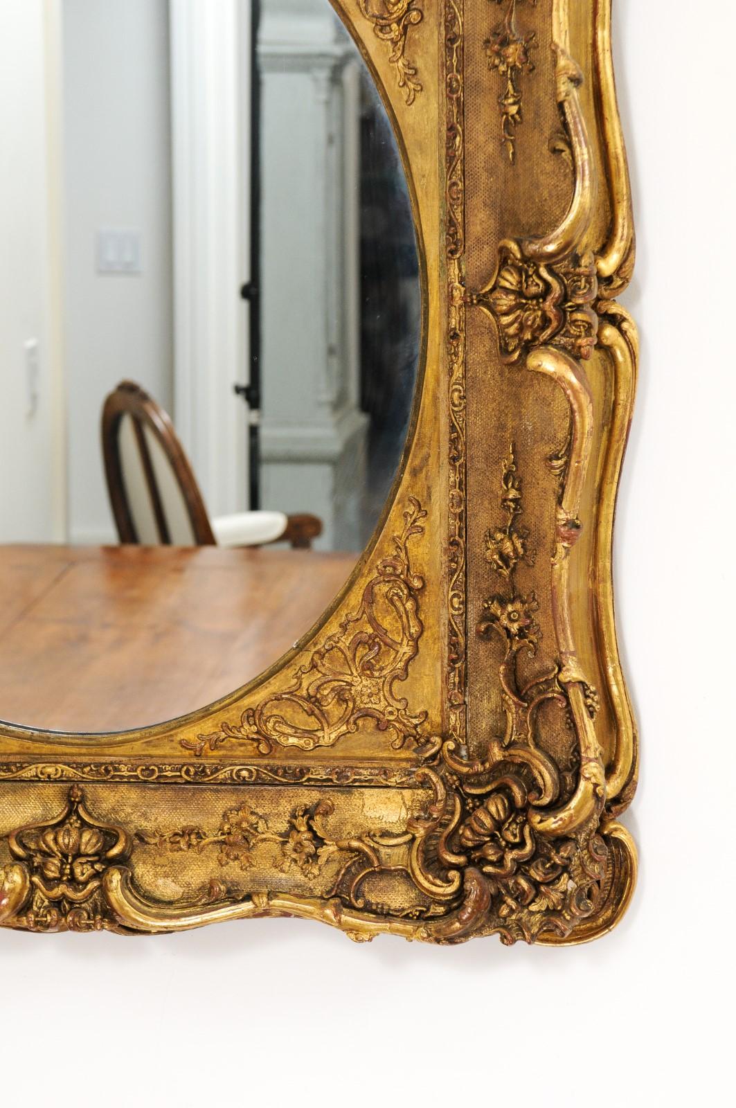 French 19th Century Carved Giltwood Mirror with Scrolling Foliage and Flowers 1