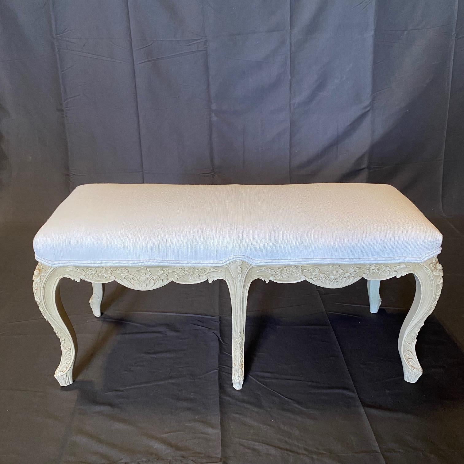  French 19th Century Carved Louis XV Bench or Window Seat with Original Paint For Sale 2