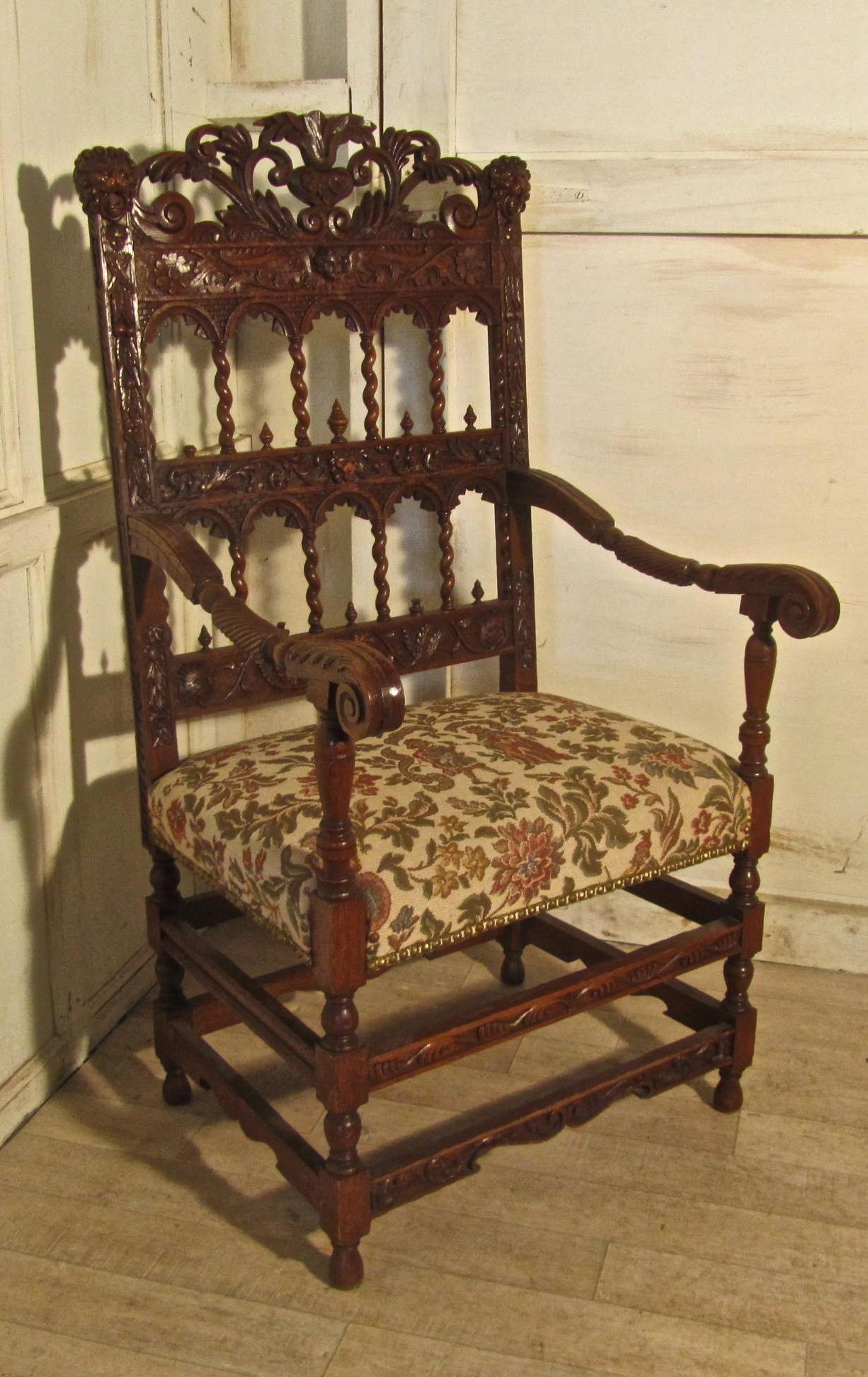 French 19th Century Carved Oak Armchair, Throne or Hall Chair 2