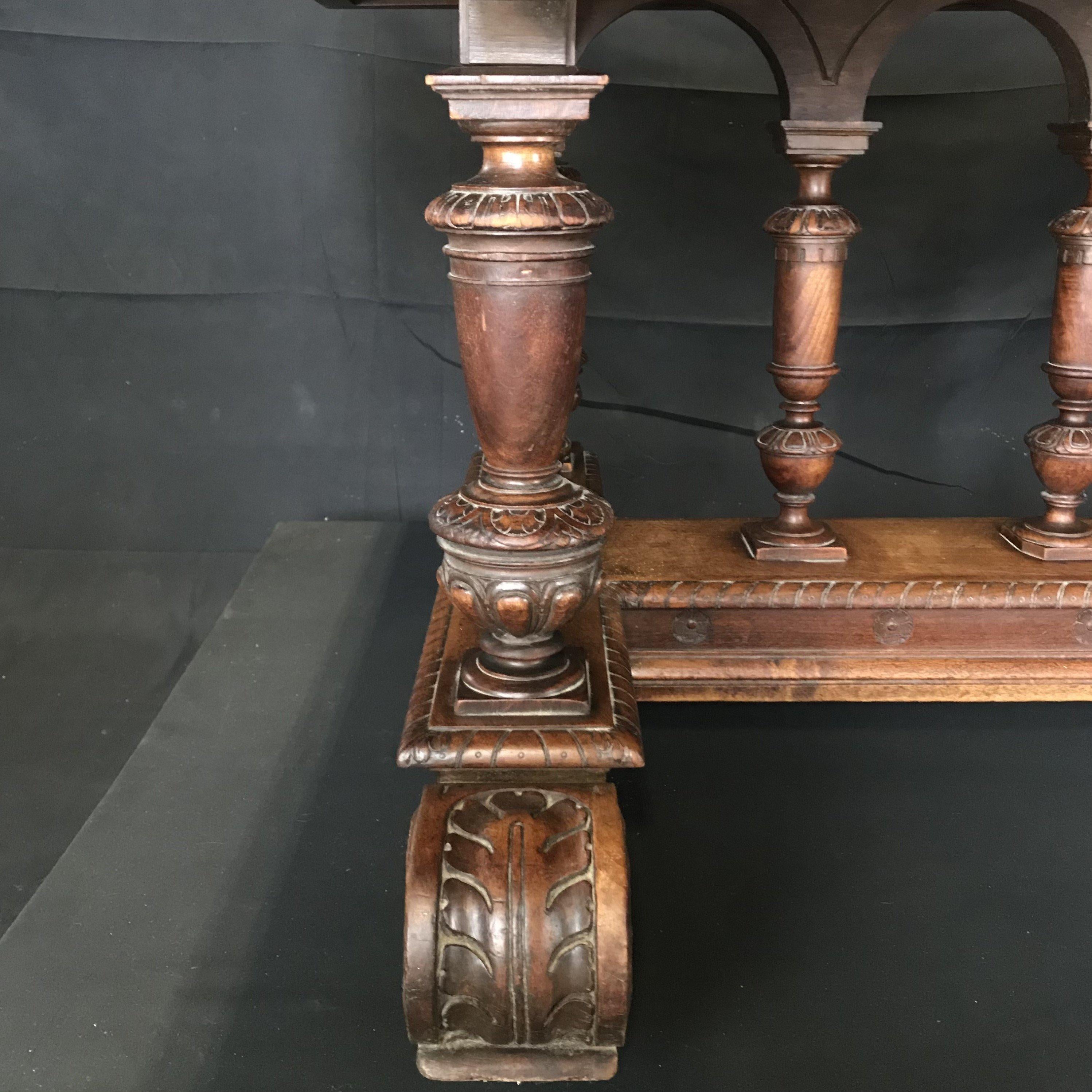 French 19th Century Carved Walnut Dining Table Extendable 2