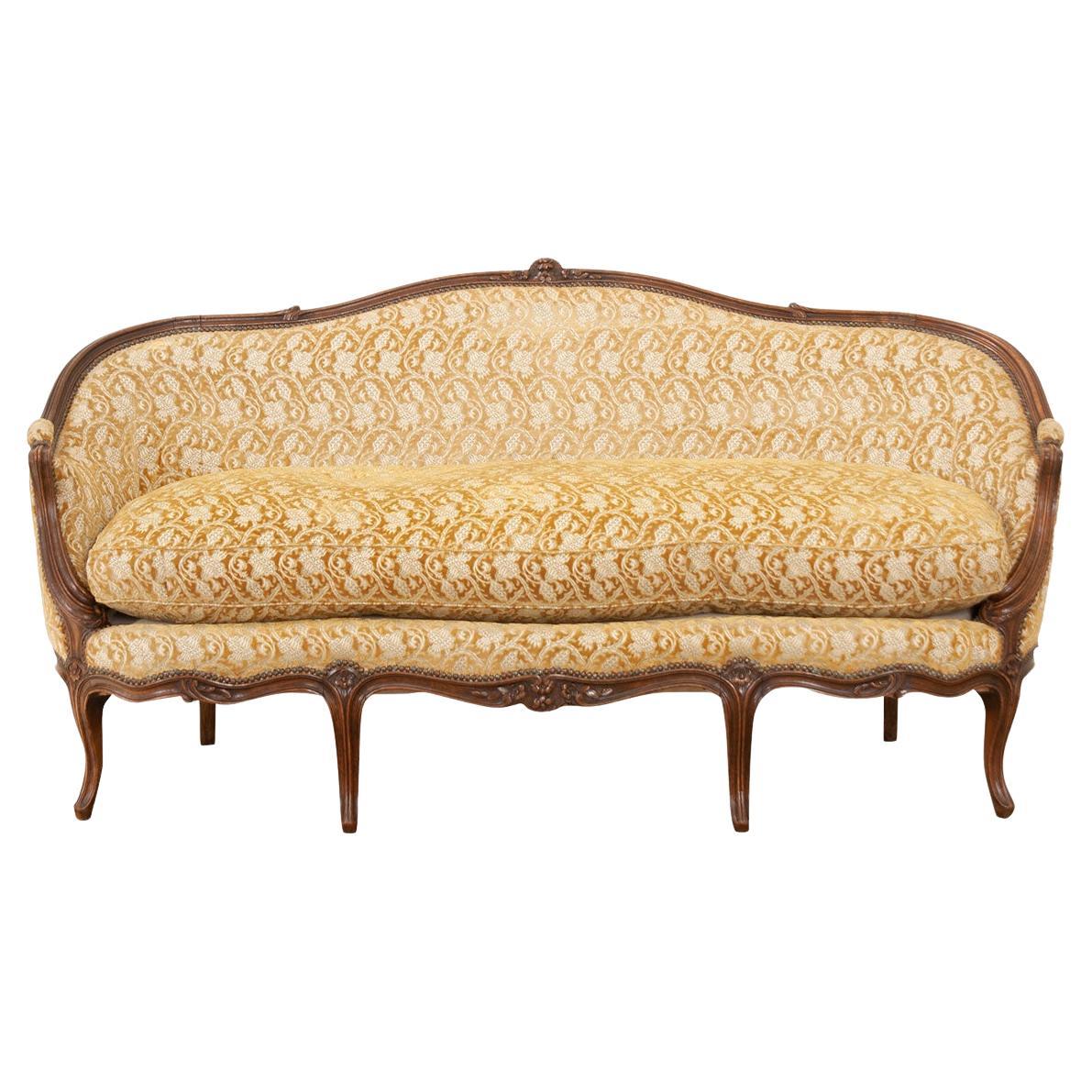 French 19th Century Carved Walnut Settee For Sale