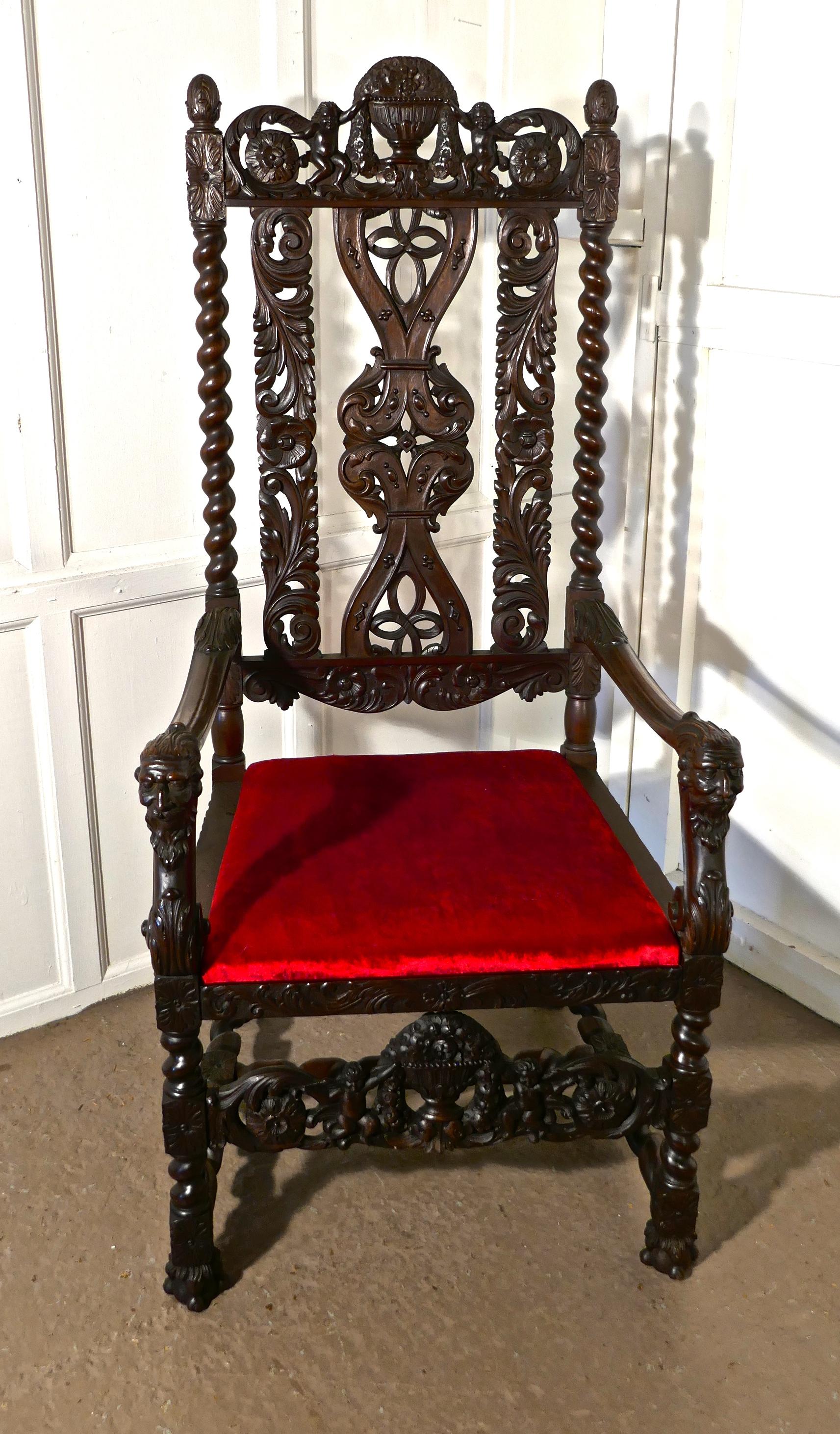 French 19th Century Carved Walnut Throne or Hall Chair In Excellent Condition In Chillerton, Isle of Wight
