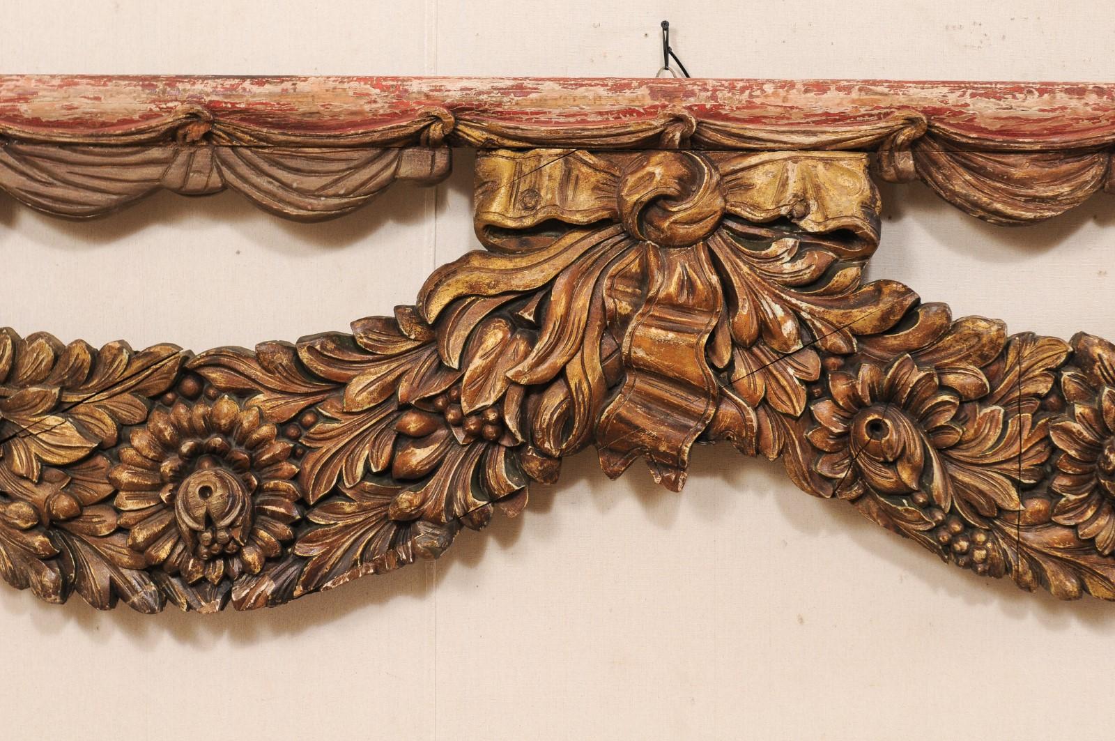 Geschnitztes Holzfragment aus dem 19. Jahrhundert (Vergoldetes Holz) im Angebot