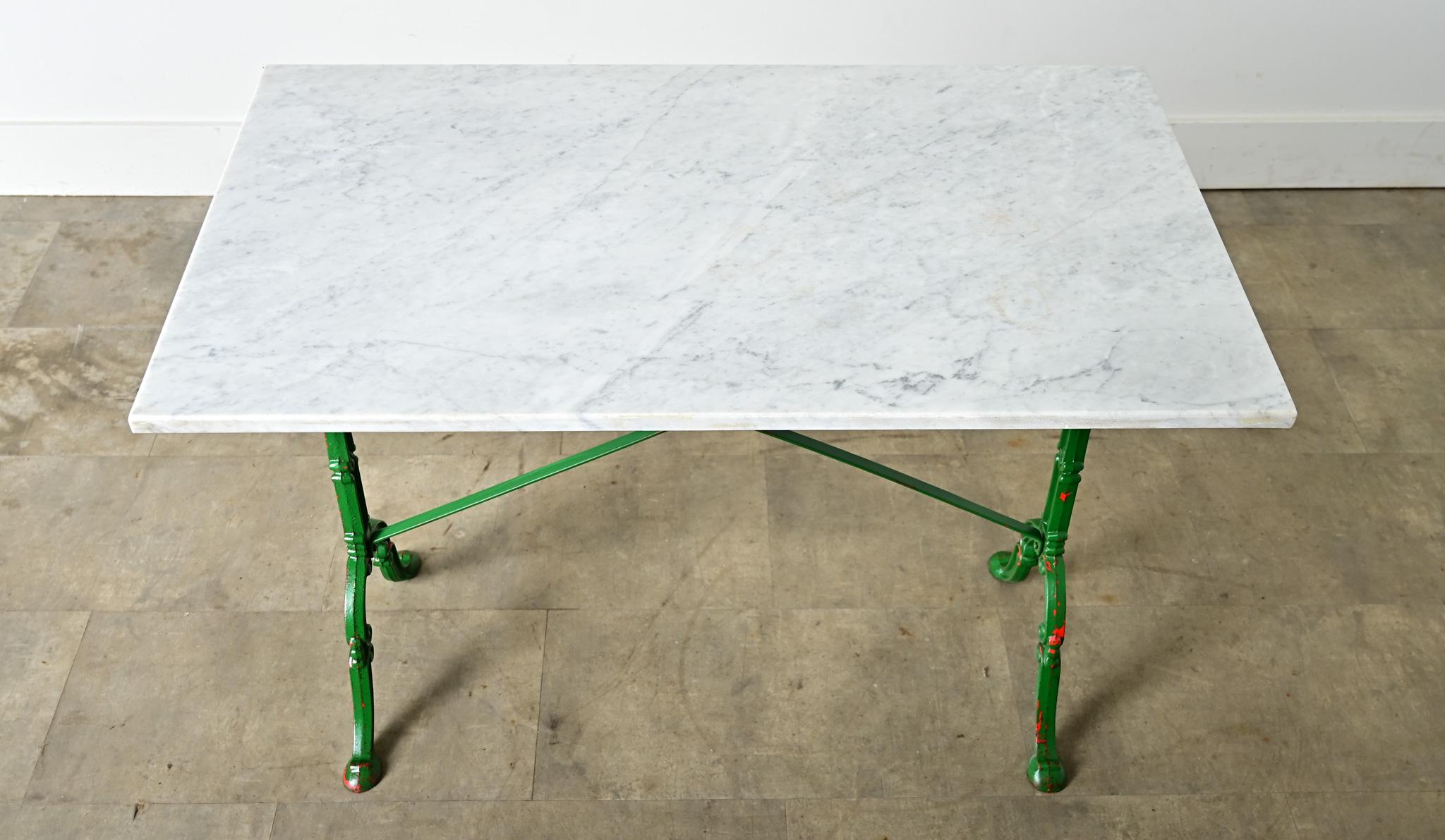 French 19th Century Cast Iron and Marble Bistro Table In Good Condition For Sale In Baton Rouge, LA