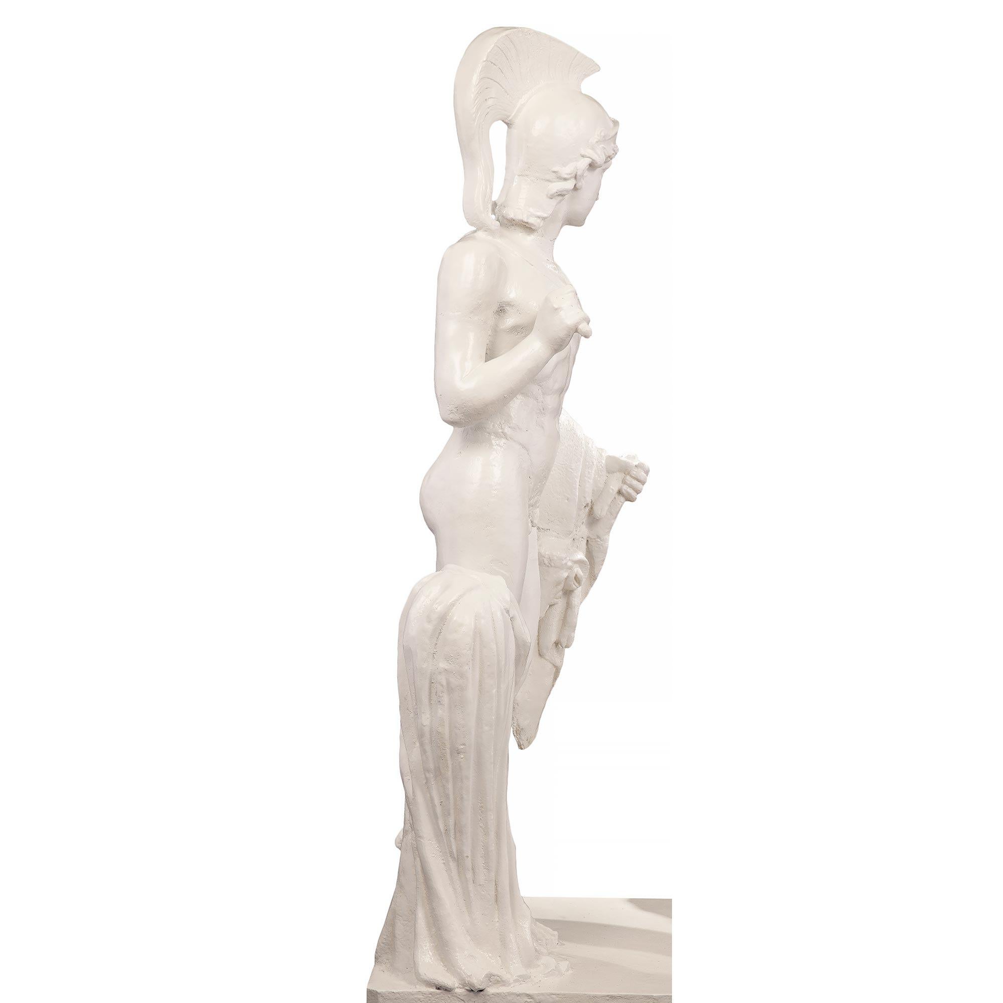 XIXe siècle Statue d'un jeune centurion en fonte du 19e siècle français en vente