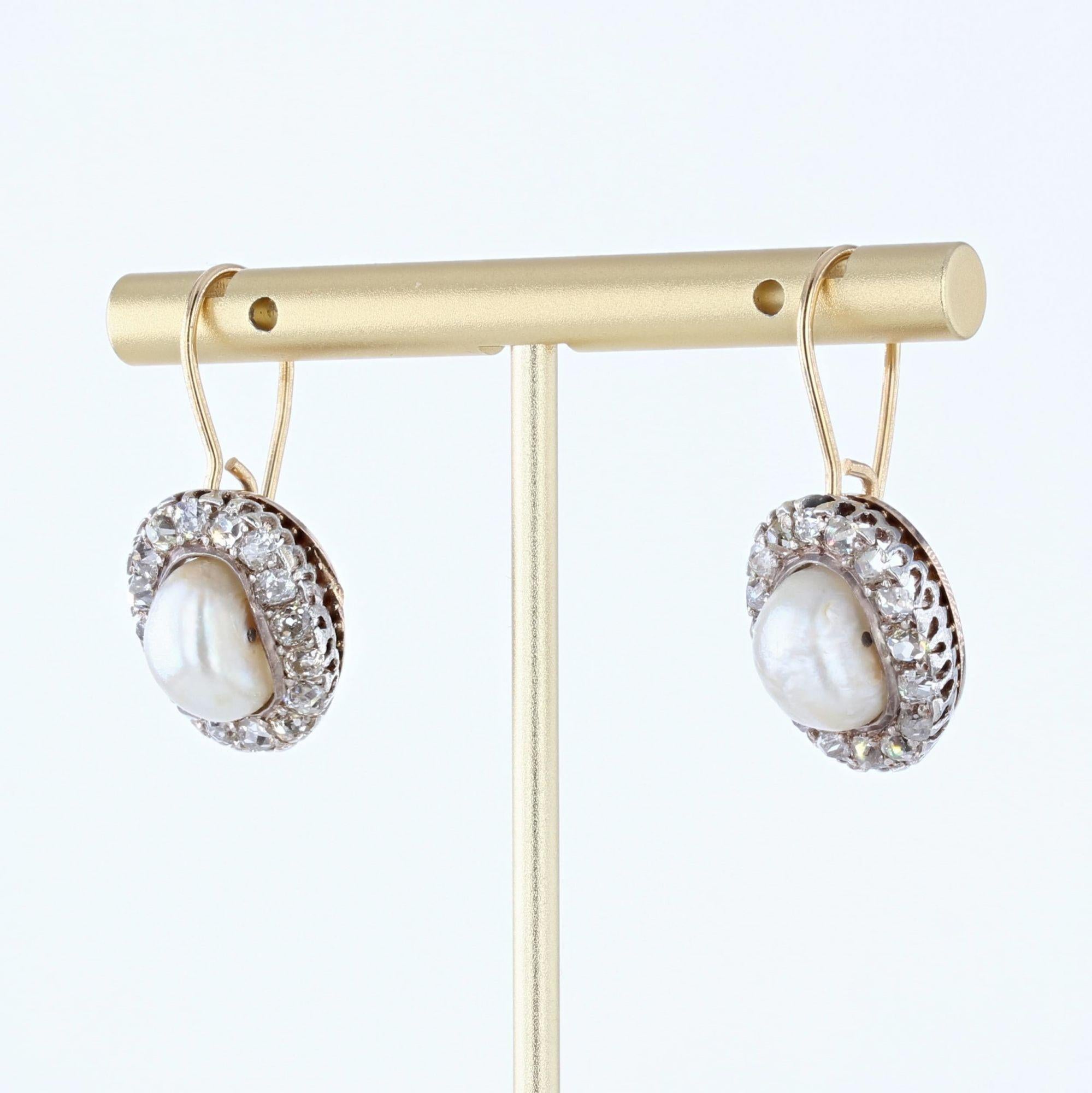 Franzsische Tropfenohrringe aus Rosgold mit zertifizierten Naturperlen und Diamanten aus dem 19. Jahrhundert (Perle) im Angebot