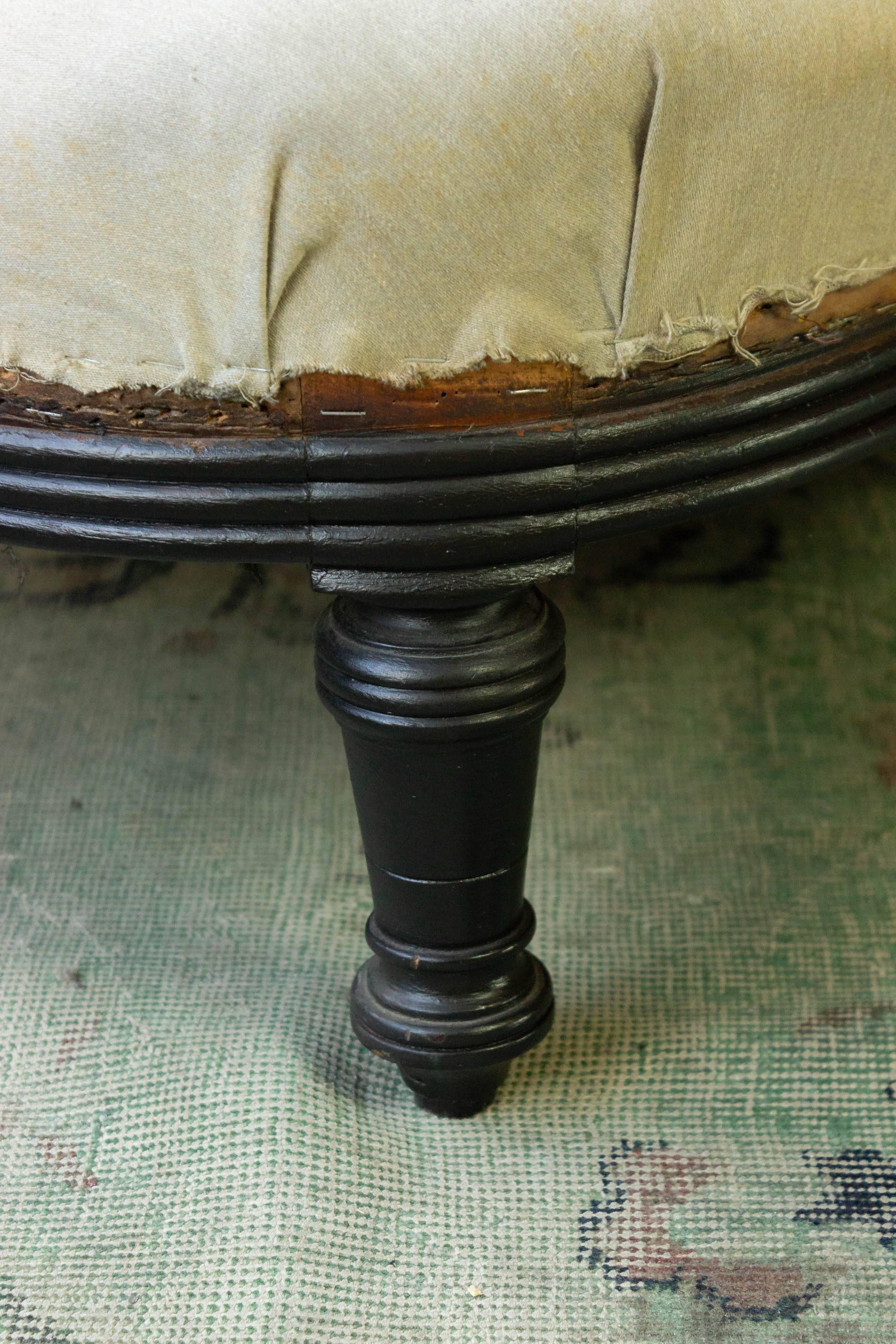 Napoleon III French 19th Century Chaise Longue with Exposed Wooden Frame
