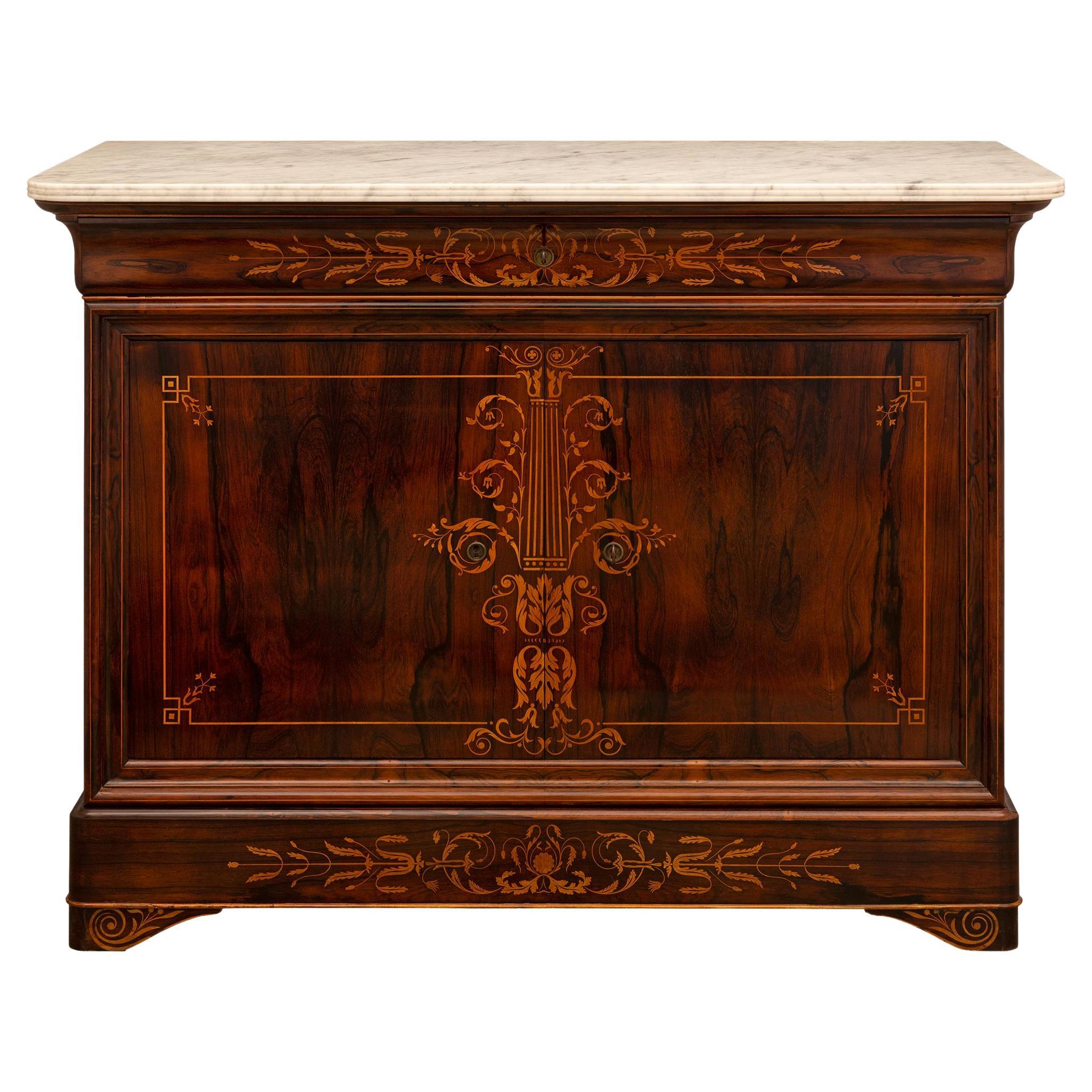 Commode française d'époque Charles X du 19ème siècle