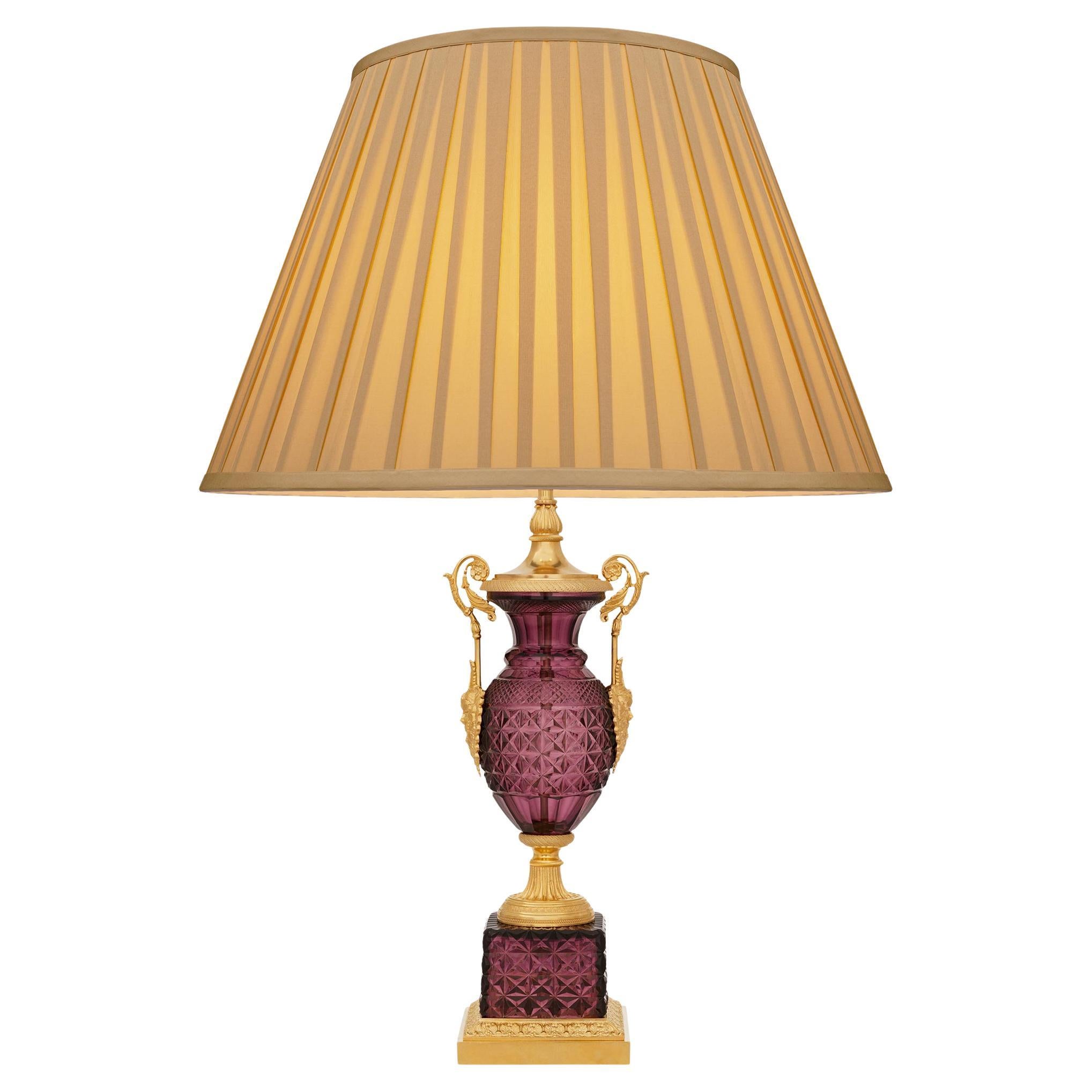 Lampada francese del XIX secolo del periodo Charles X in cristallo e ormeggio in vendita