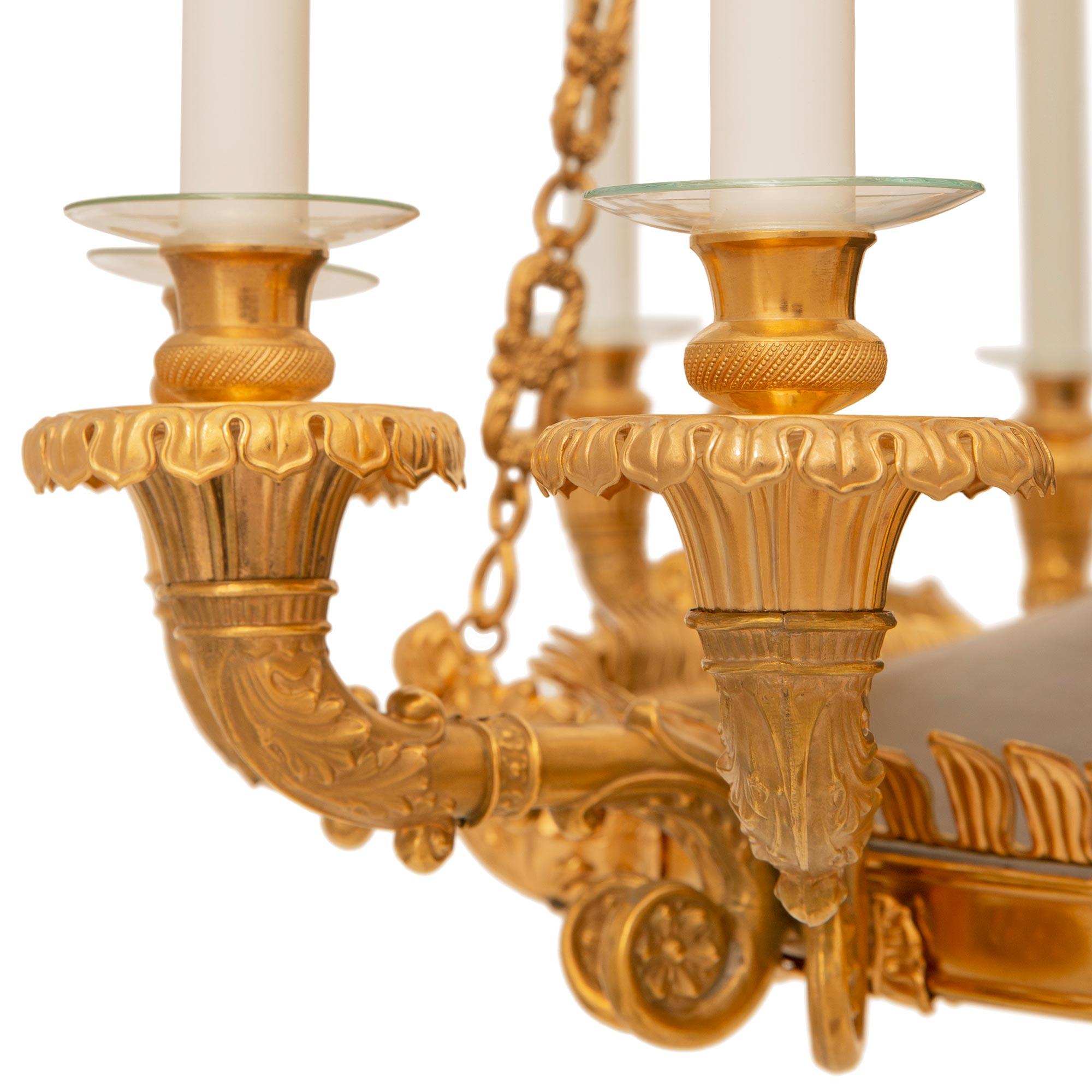 French 19th Century Charles X Period Patinated Bronze and Gilt Metal Chandelier For Sale 5