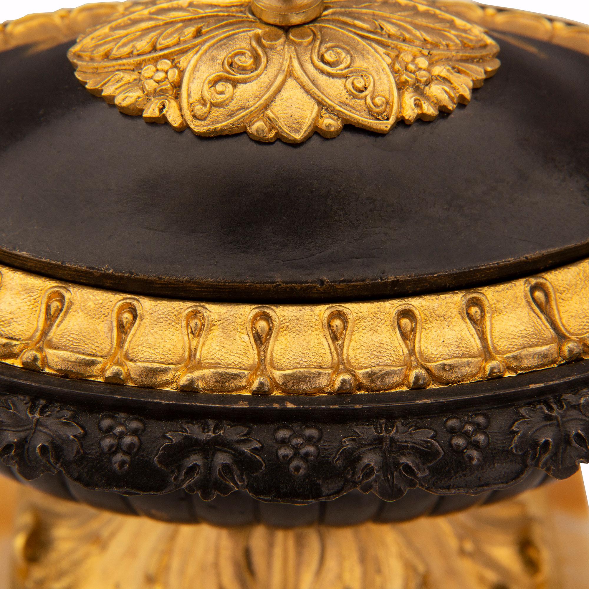 French 19th Century Charles X St. Bronze, Ormolu and Sienna Marble Inkwell For Sale 1