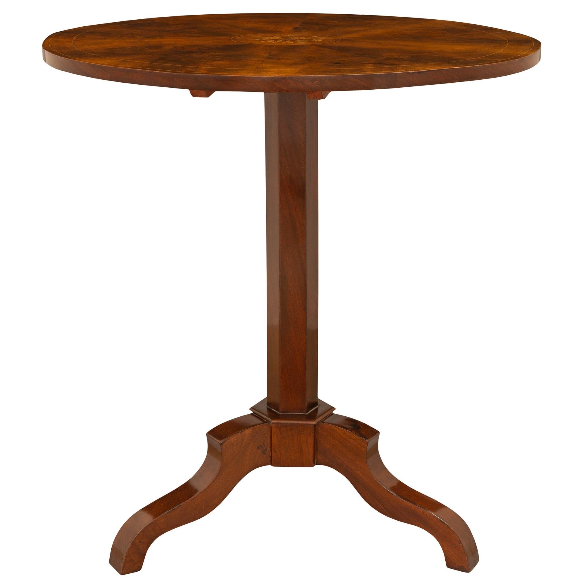 French 19th Century Charles X St. Tripod Side Table In Good Condition For Sale In West Palm Beach, FL