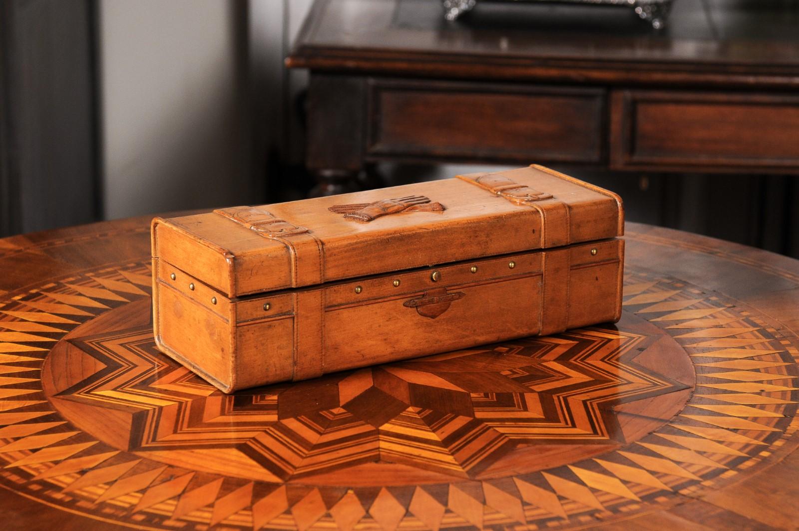 French 19th Century Cherry and Brass Glove Box with Low-Relief Carved Motifs In Good Condition For Sale In Atlanta, GA