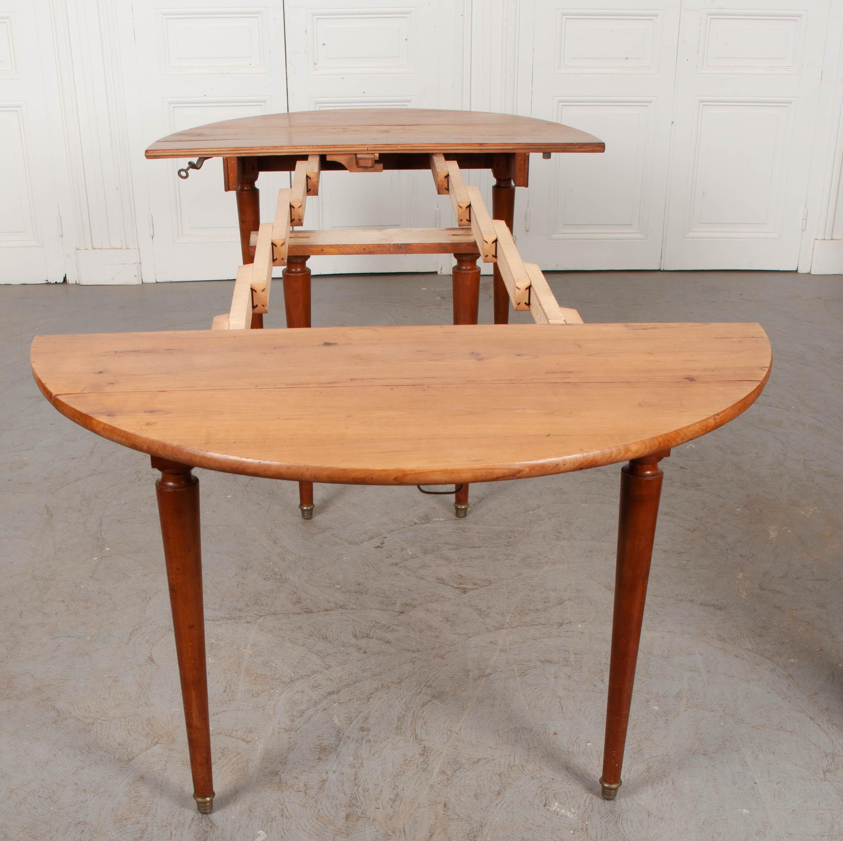 French 19th Century Cherry Extending Drop Leaf Table 3