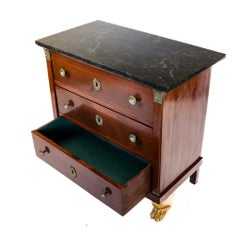 French 19th Century Chest of Drawers - Commode