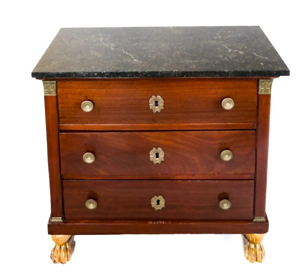 Empire French 19th Century Chest of Drawers - Commode For Sale