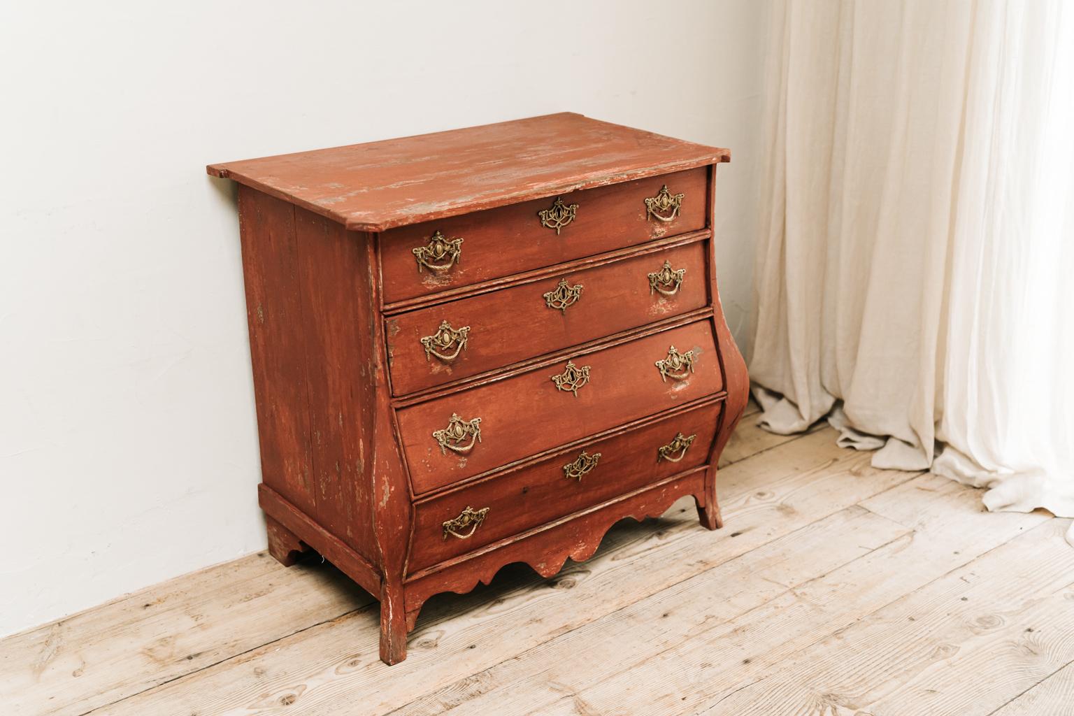 French 19th Century Chest of Drawers In Good Condition For Sale In Brecht, BE