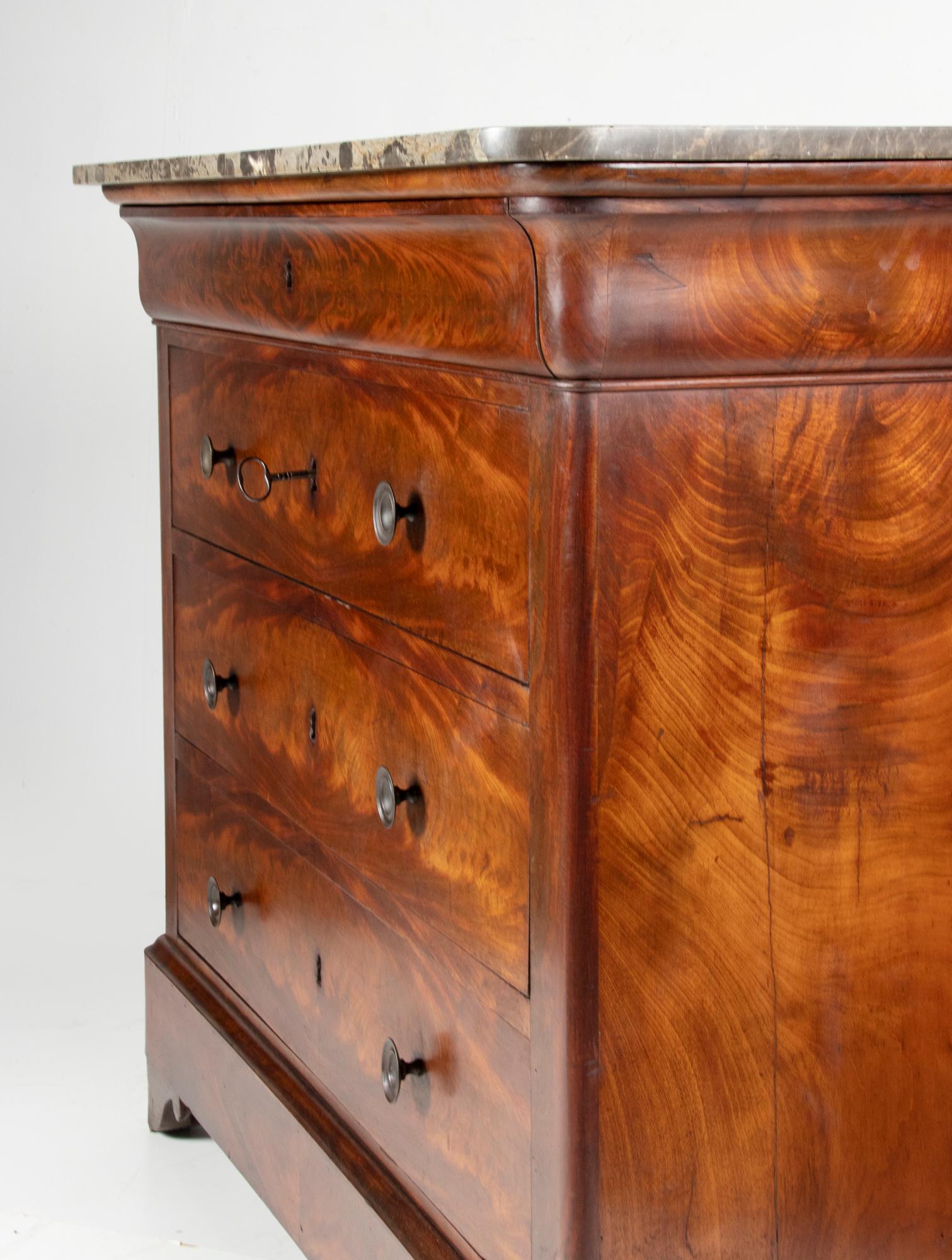 French 19th Century Chest of Drawers, Mahogany Veneer with Marble Top For Sale 2