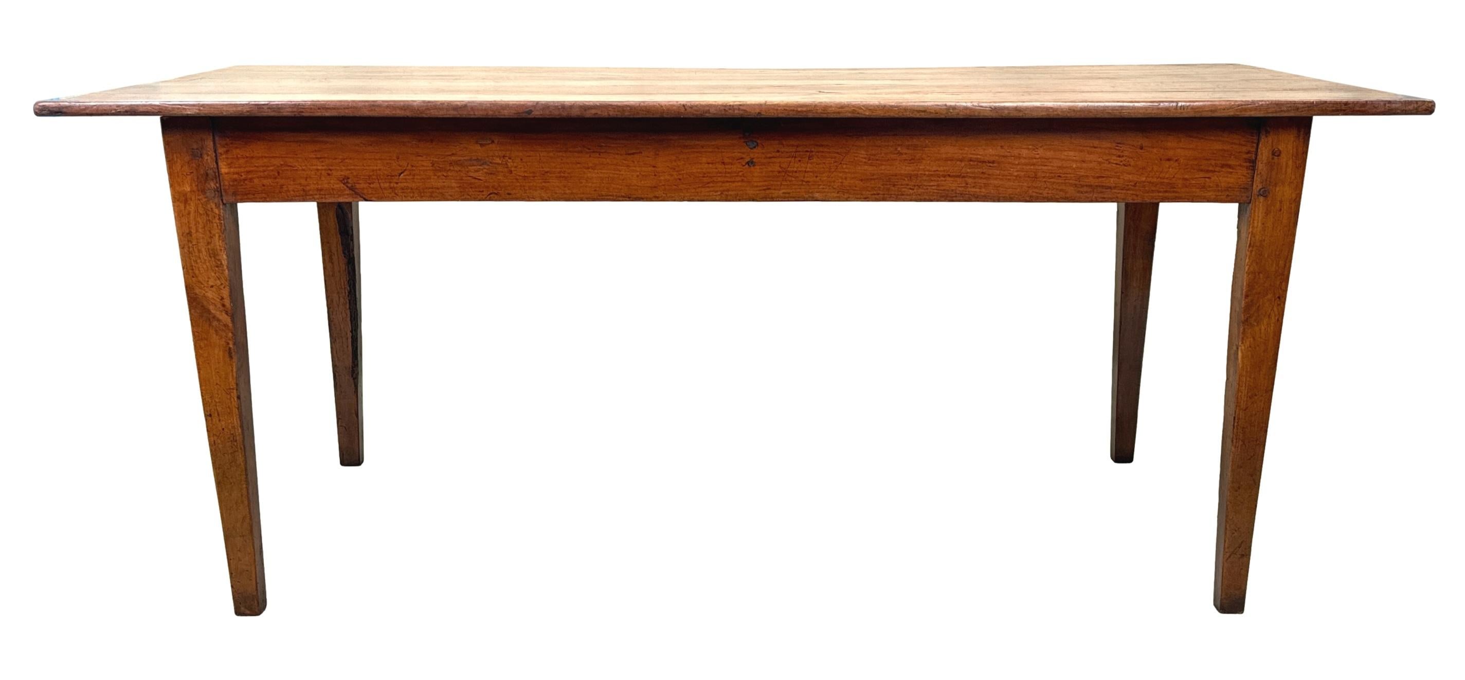 Tavolo da pranzo da cucina in castagno francese del XIX secolo in vendita 4