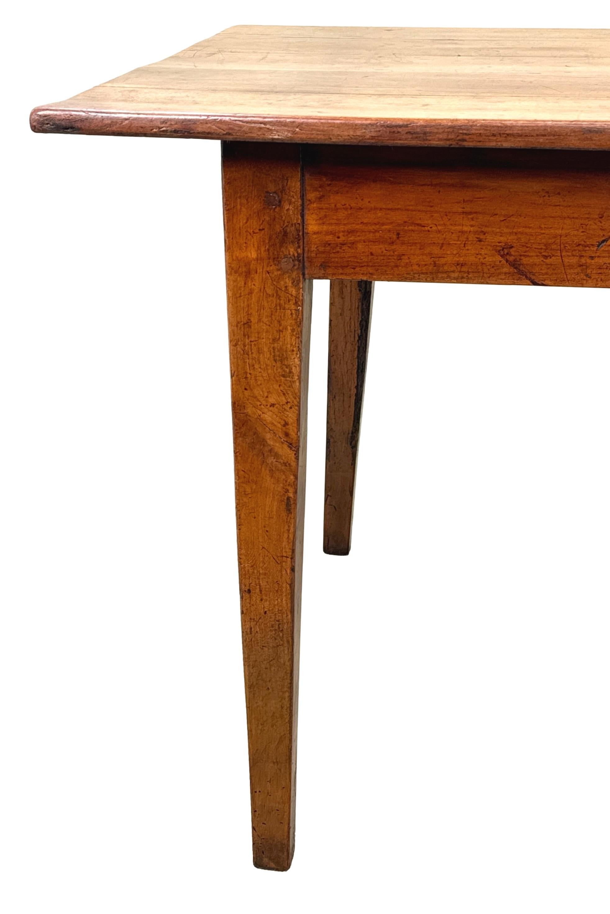 Tavolo da pranzo da cucina in castagno francese del XIX secolo in vendita 3