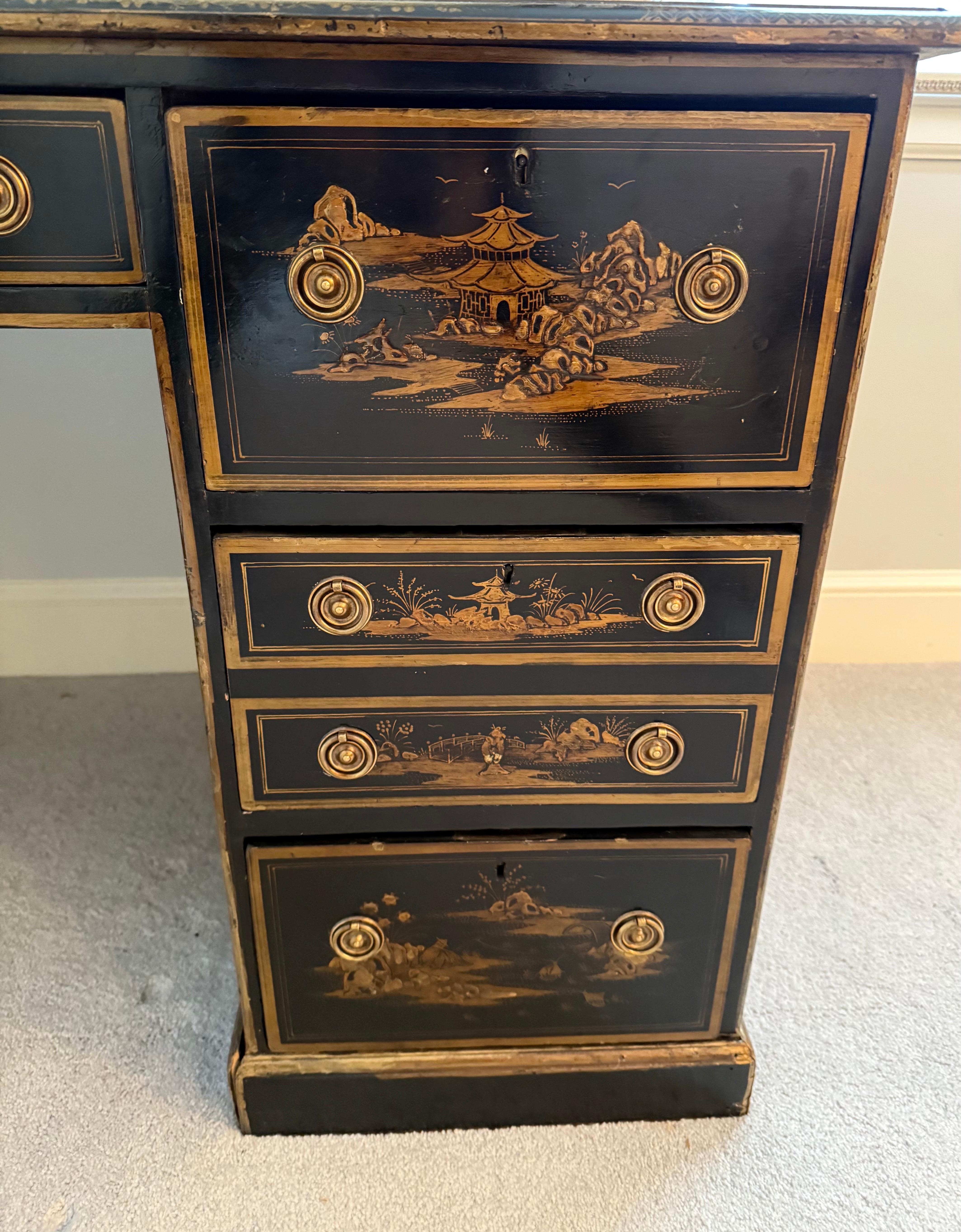 French 19th Century Chinoiserie Kneehole Handpainted Writing Desk Table 9 Drawer 2