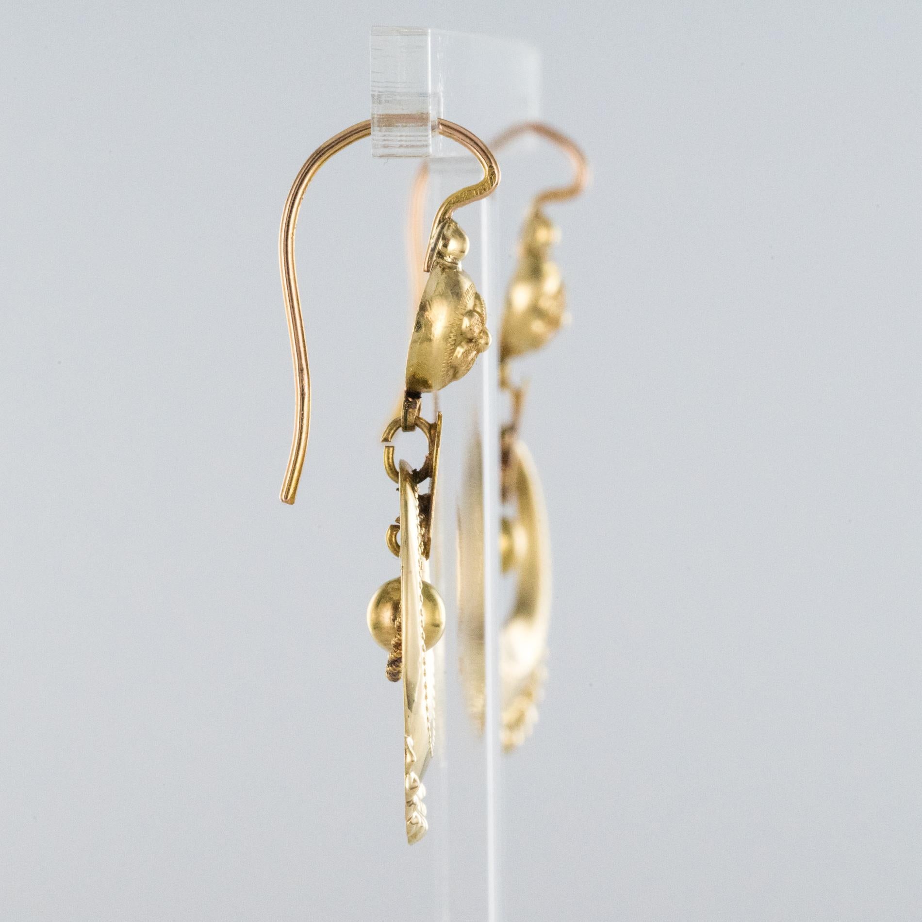 French 19th Century Chiseled 18 Karat Yellow Gold Dangle Earrings 1