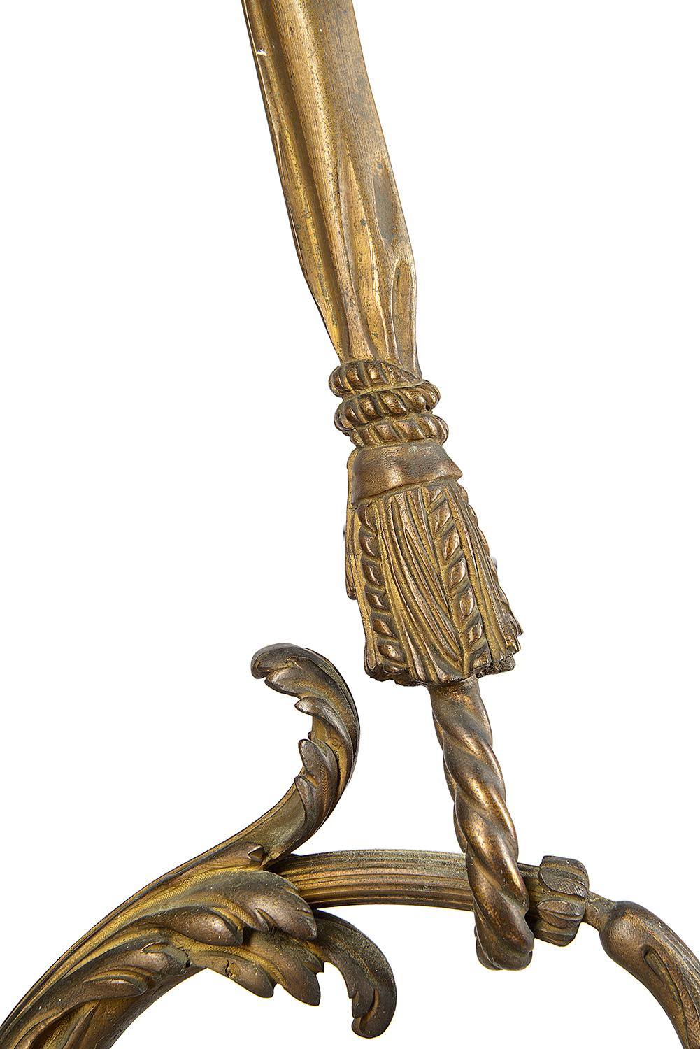 Lampadario classico francese del XIX secolo in vendita 5