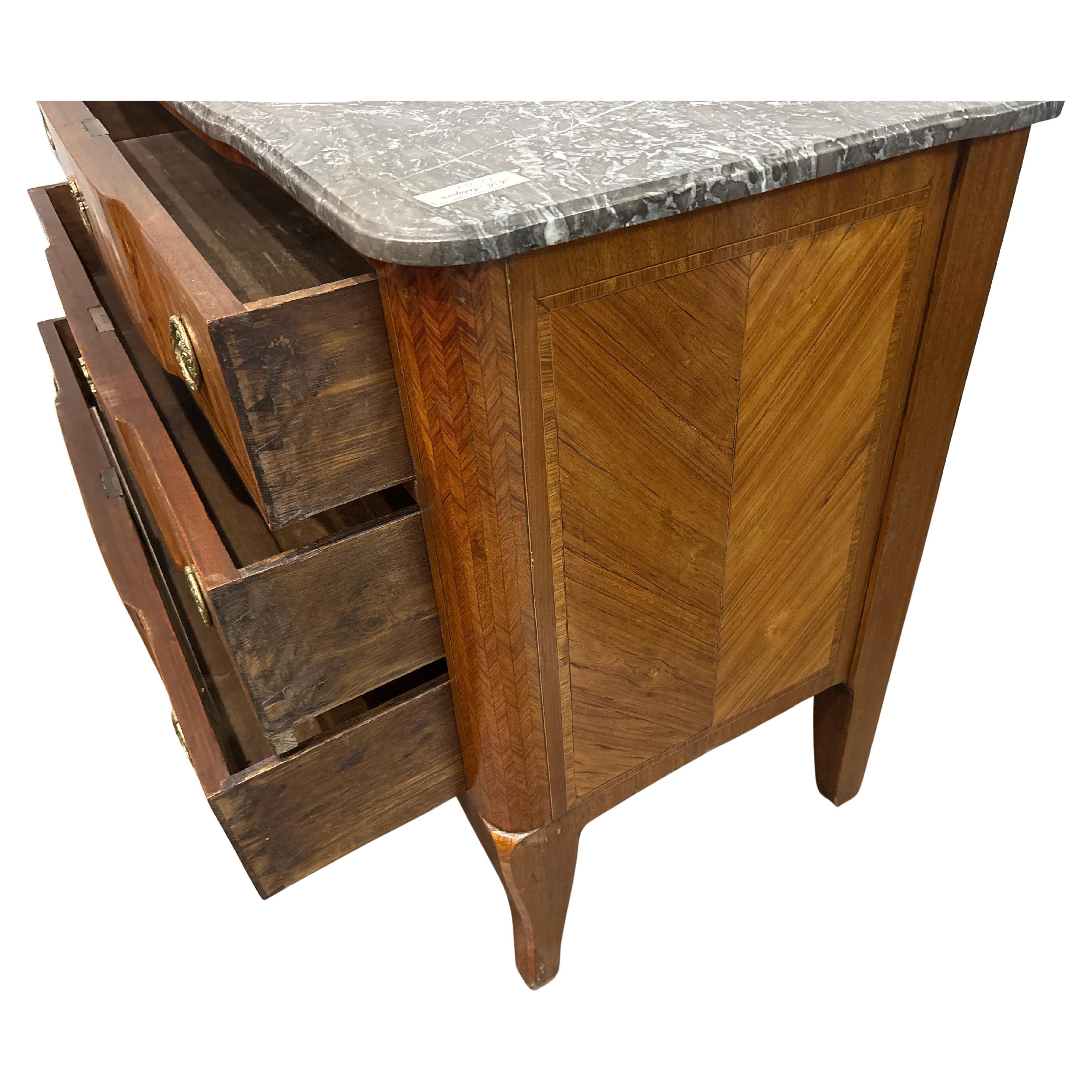 Marmo Commode francese del XIX secolo