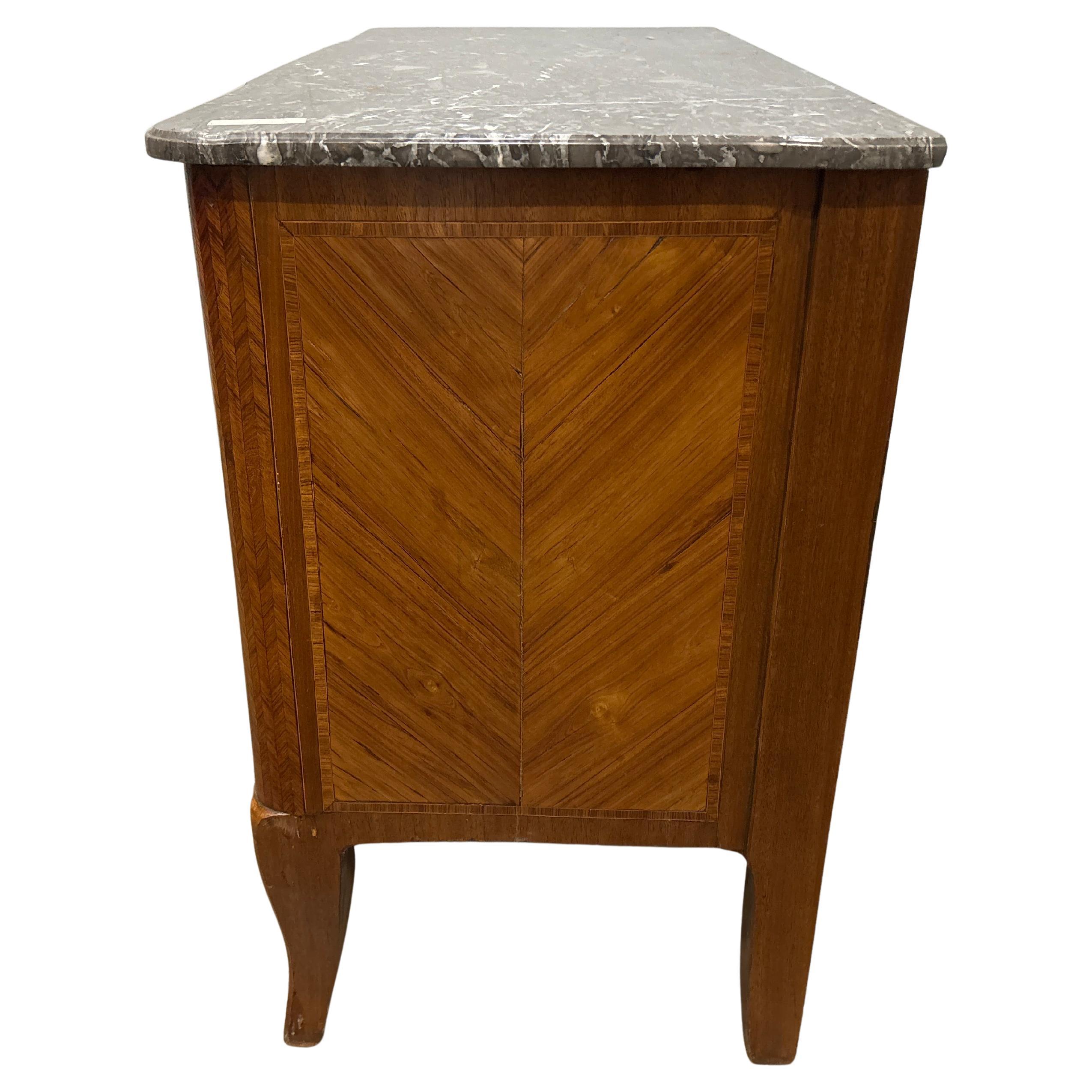 Commode francese del XIX secolo 2