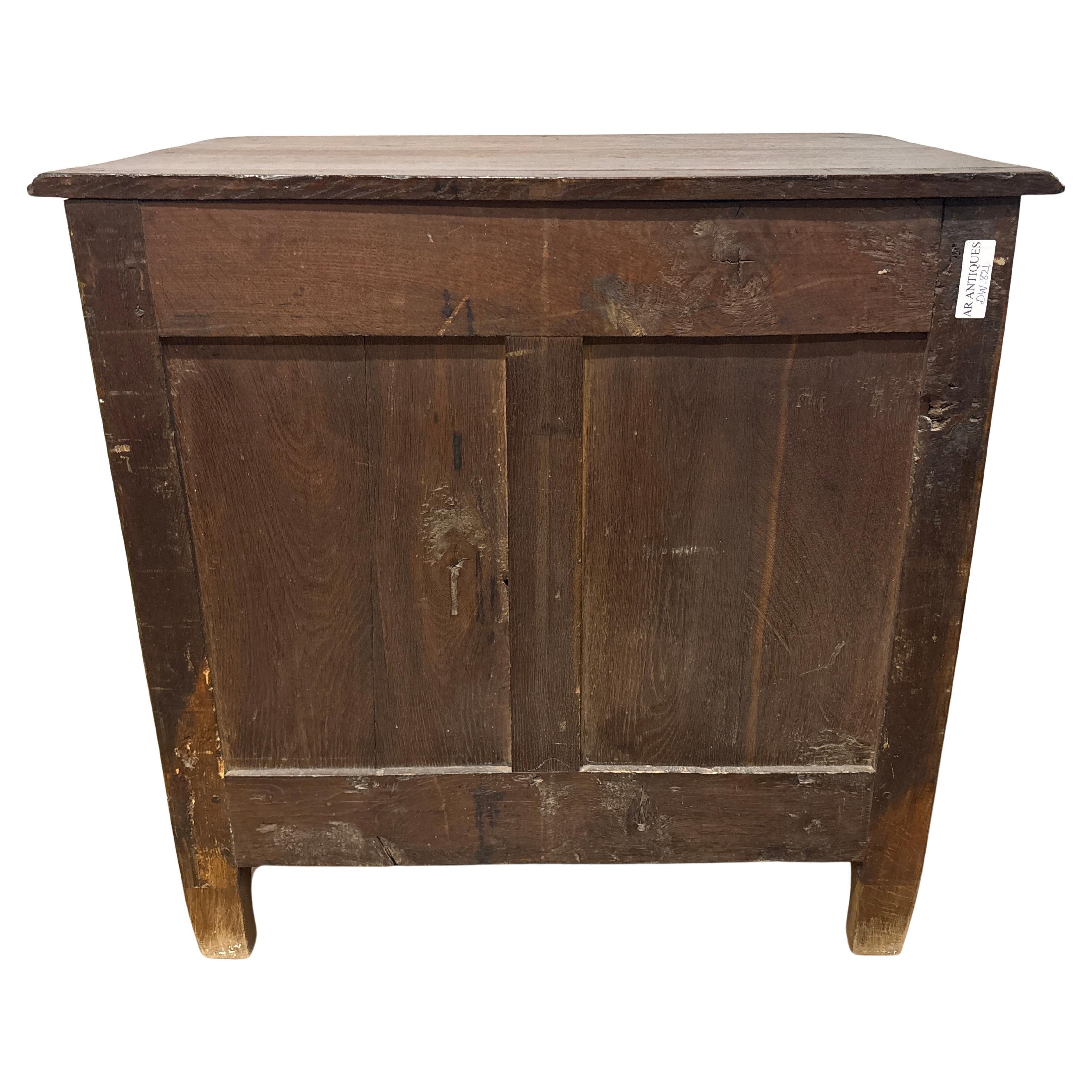 Cómoda francesa del siglo XIX en venta 2