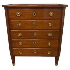 Commodes and Chests of Drawers