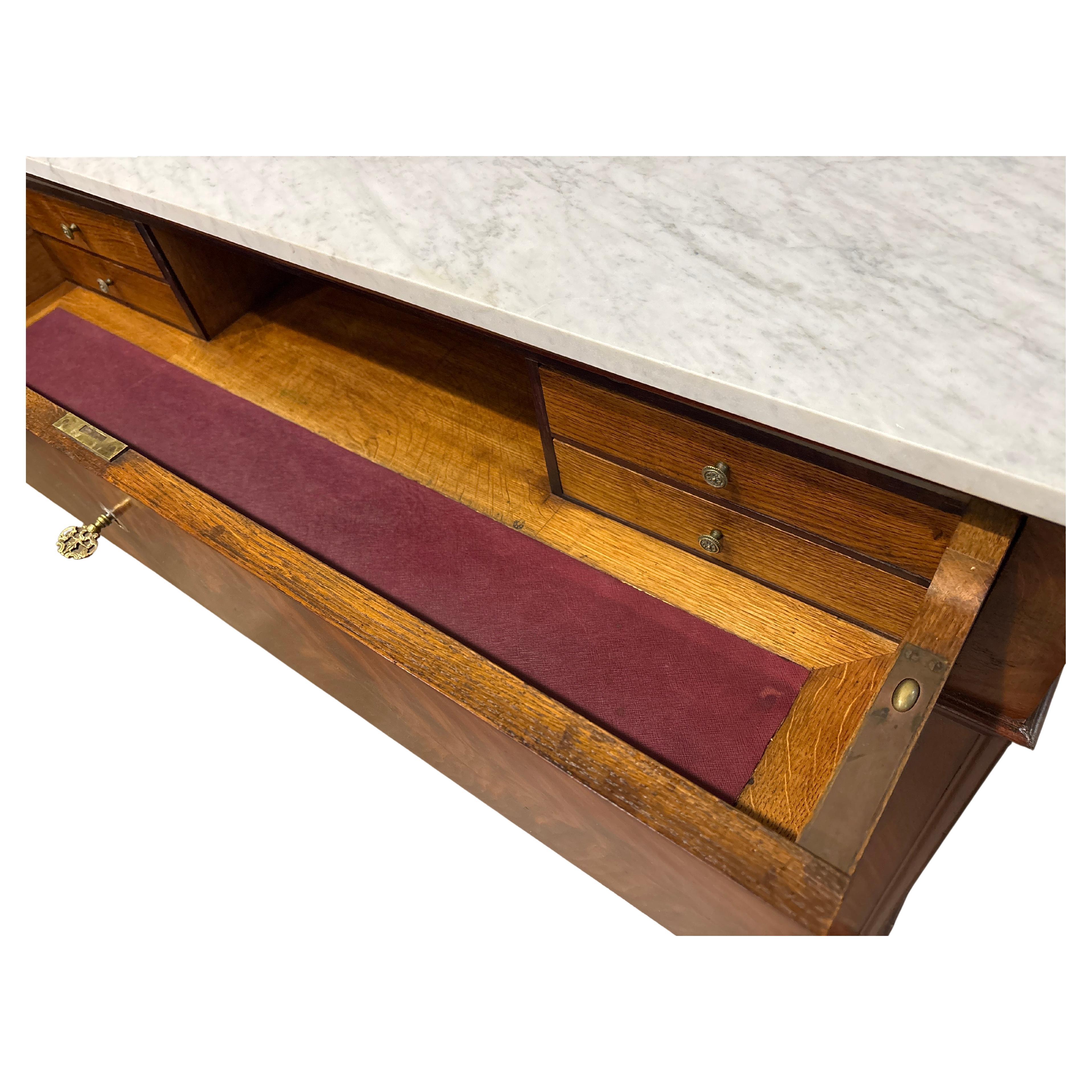 Marqueterie Commode francese del XIX secolo Scriban in vendita