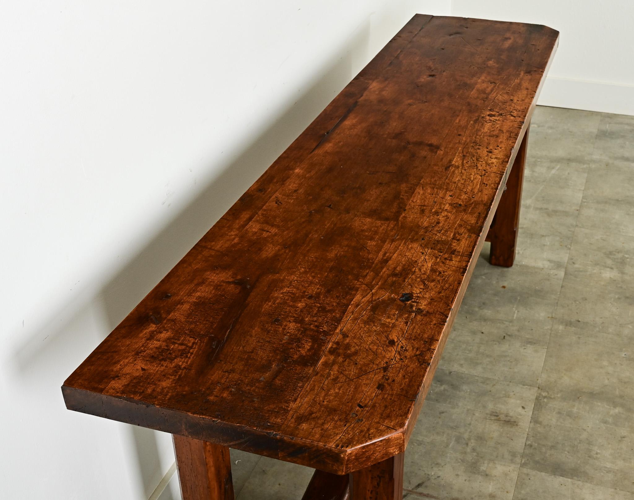 Console française du XIXe siècle provenant d'une ferme laitière Bon état - En vente à Baton Rouge, LA