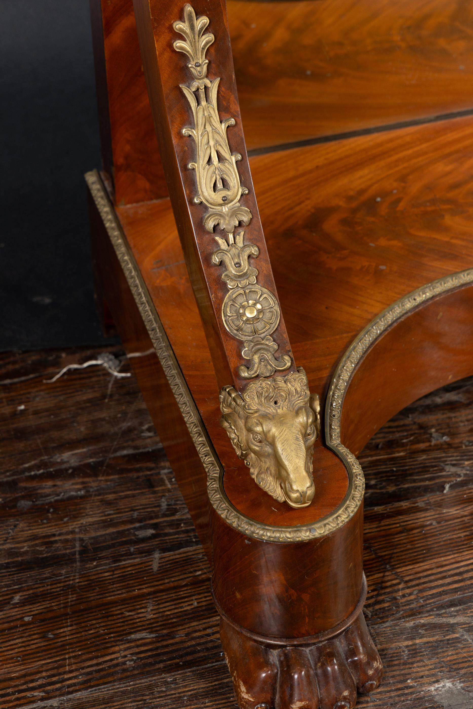French 19th Century Console with Bronze d’Ore Mounts and Marble Top For Sale 6